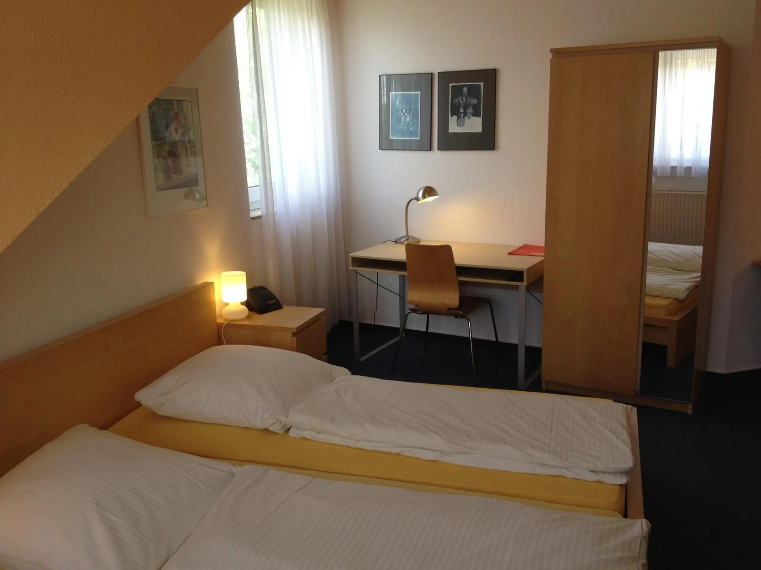 Bed in Apartmenthaus Somborn