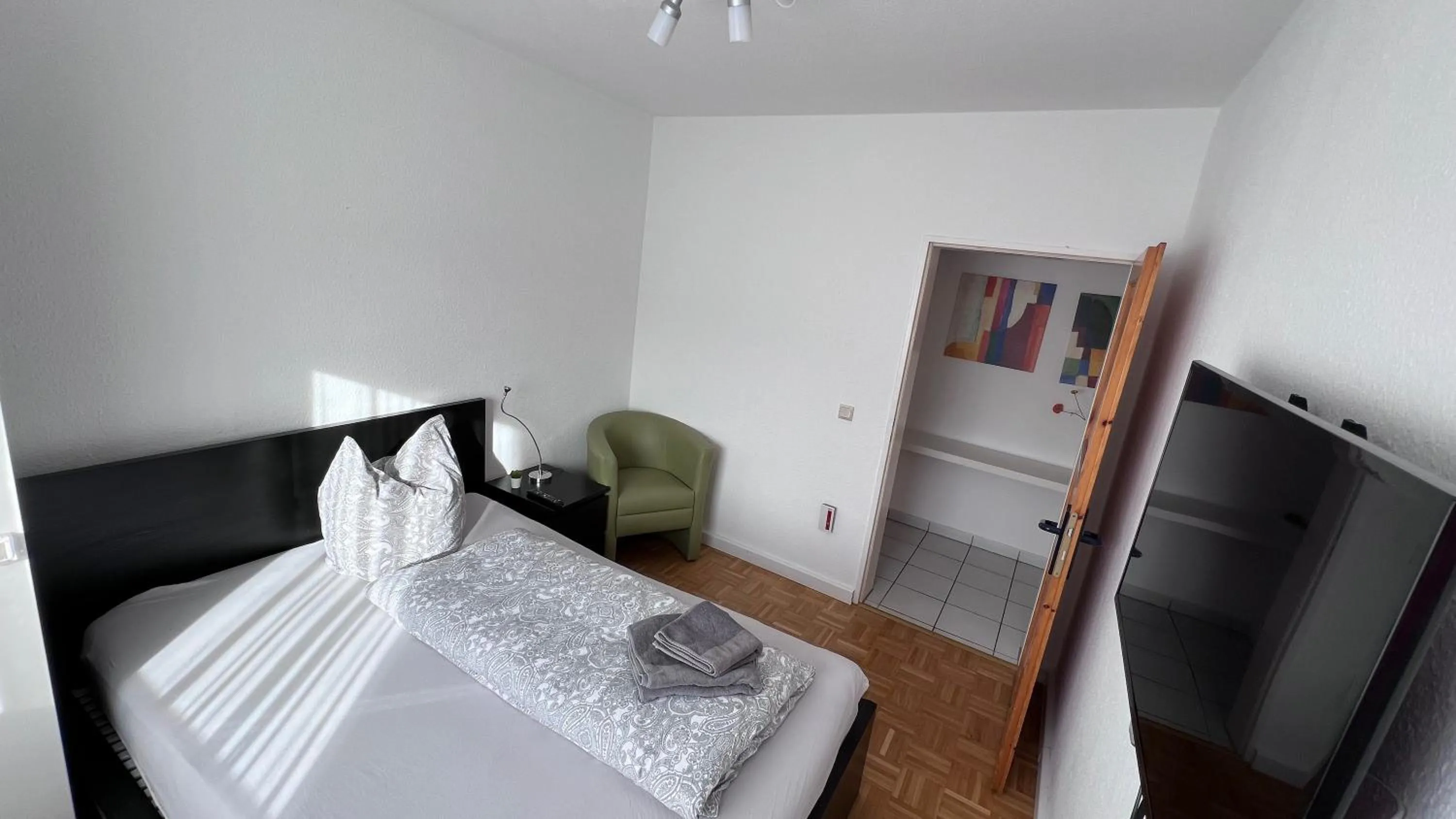 Bed in Apartmenthaus Somborn