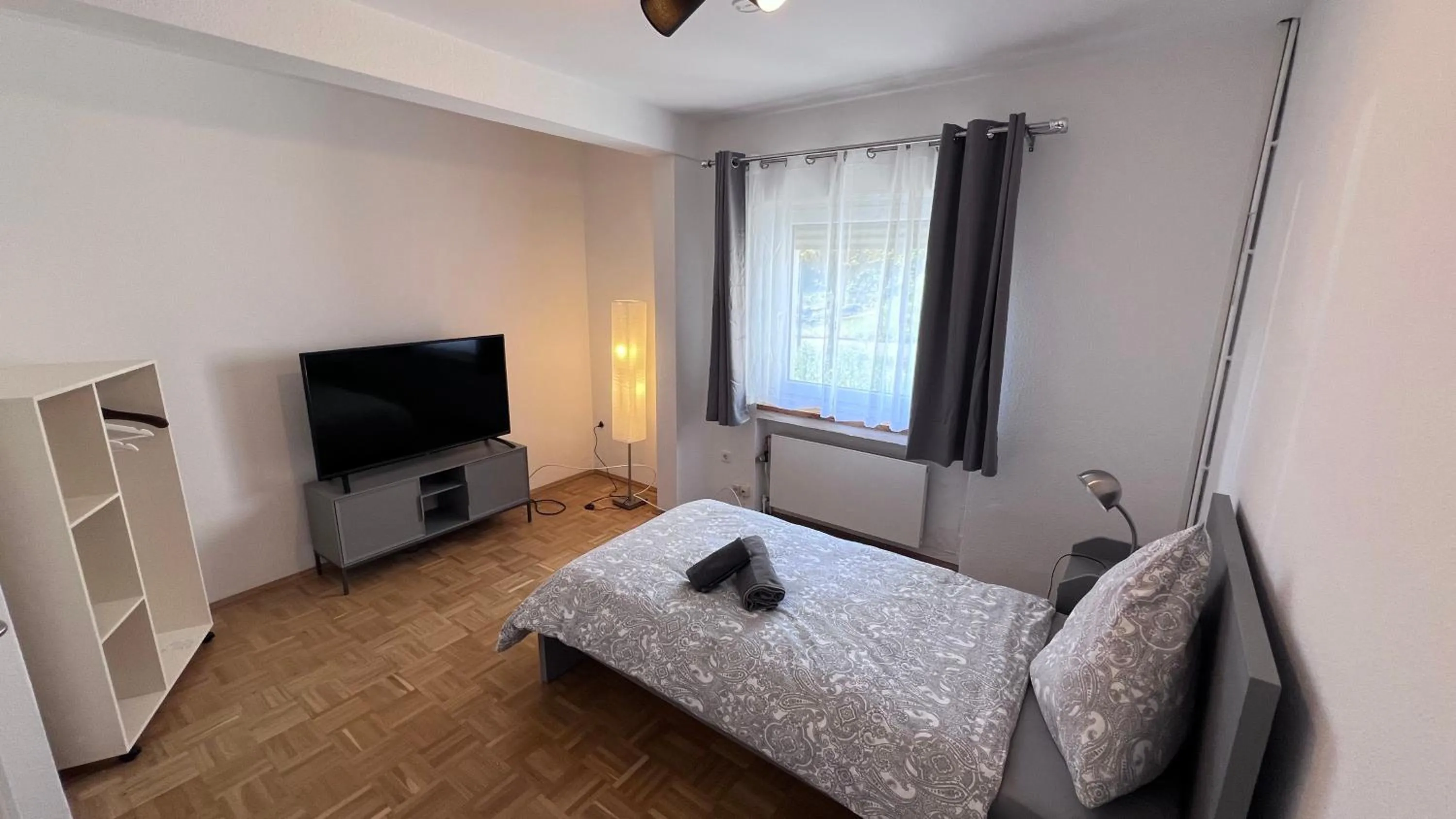 Bed in Apartmenthaus Somborn