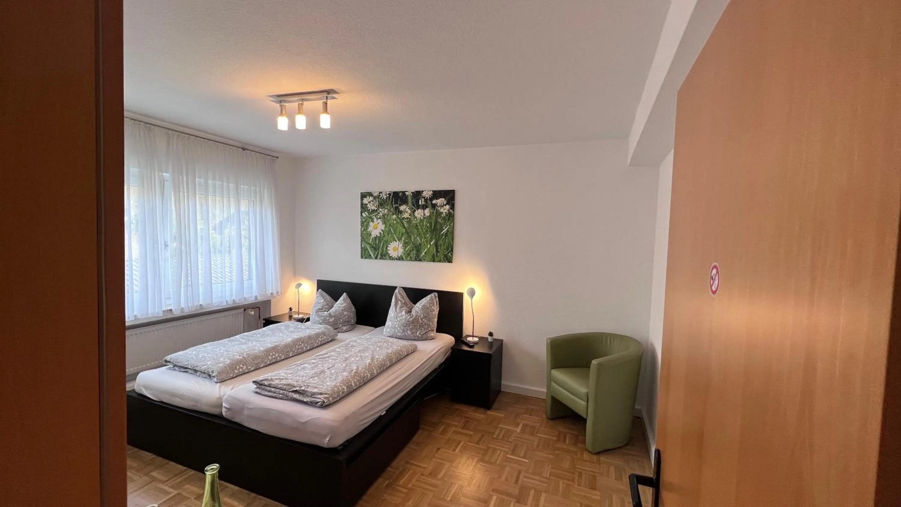 Bed in Apartmenthaus Somborn