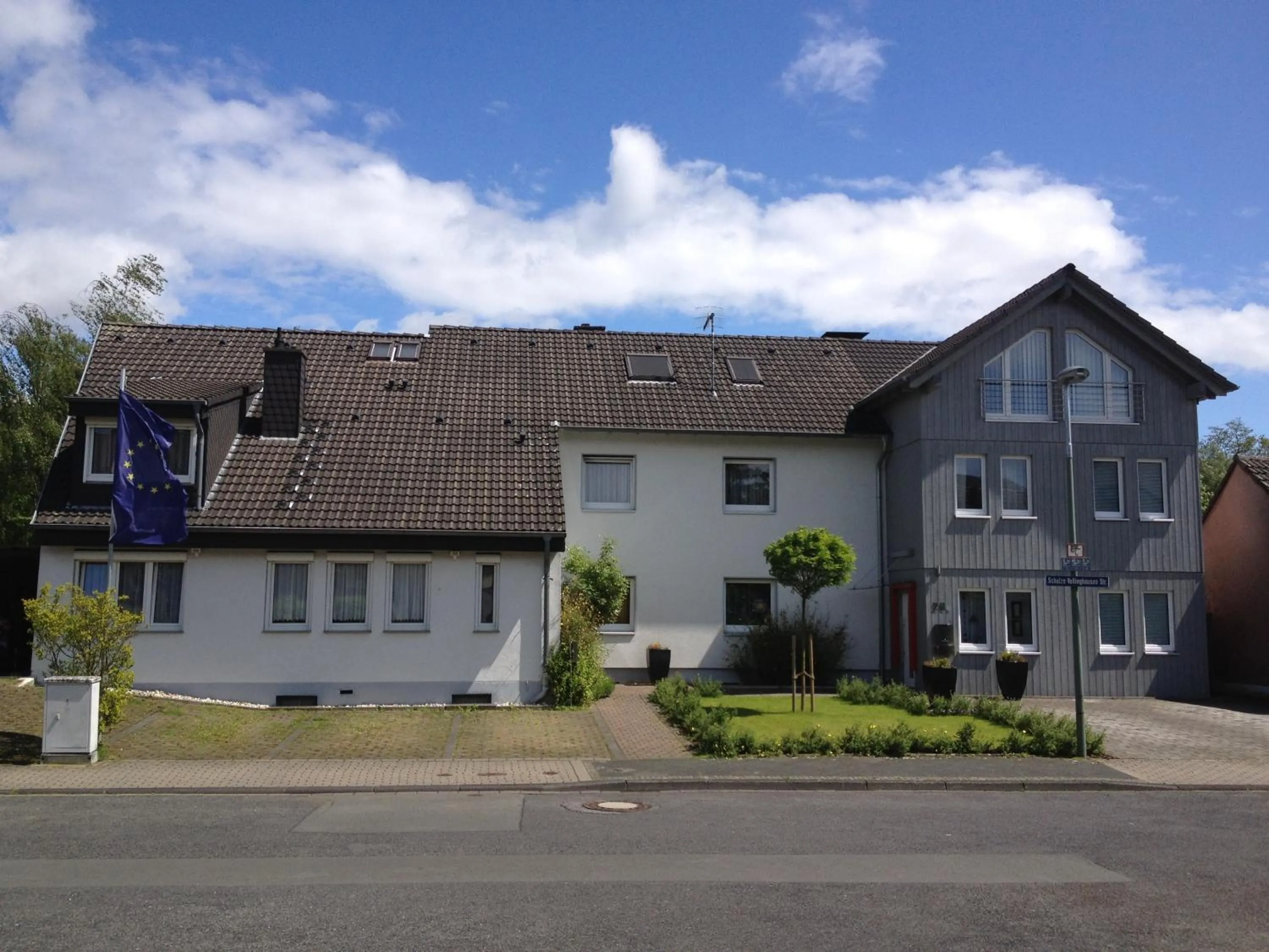 Facade/entrance in Apartmenthaus Somborn