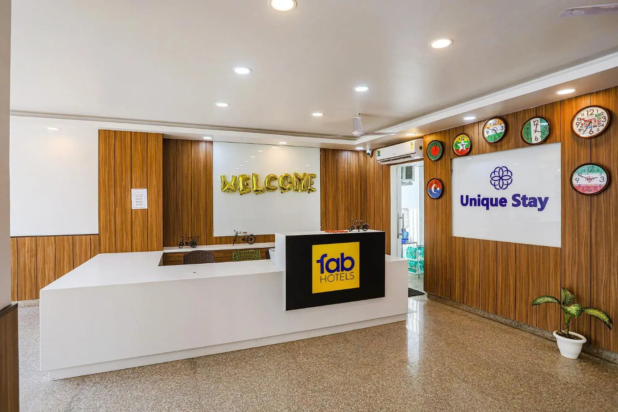 Lobby or reception in FabHotel Unique Stay Lobby or reception in FabHotel Unique Stay