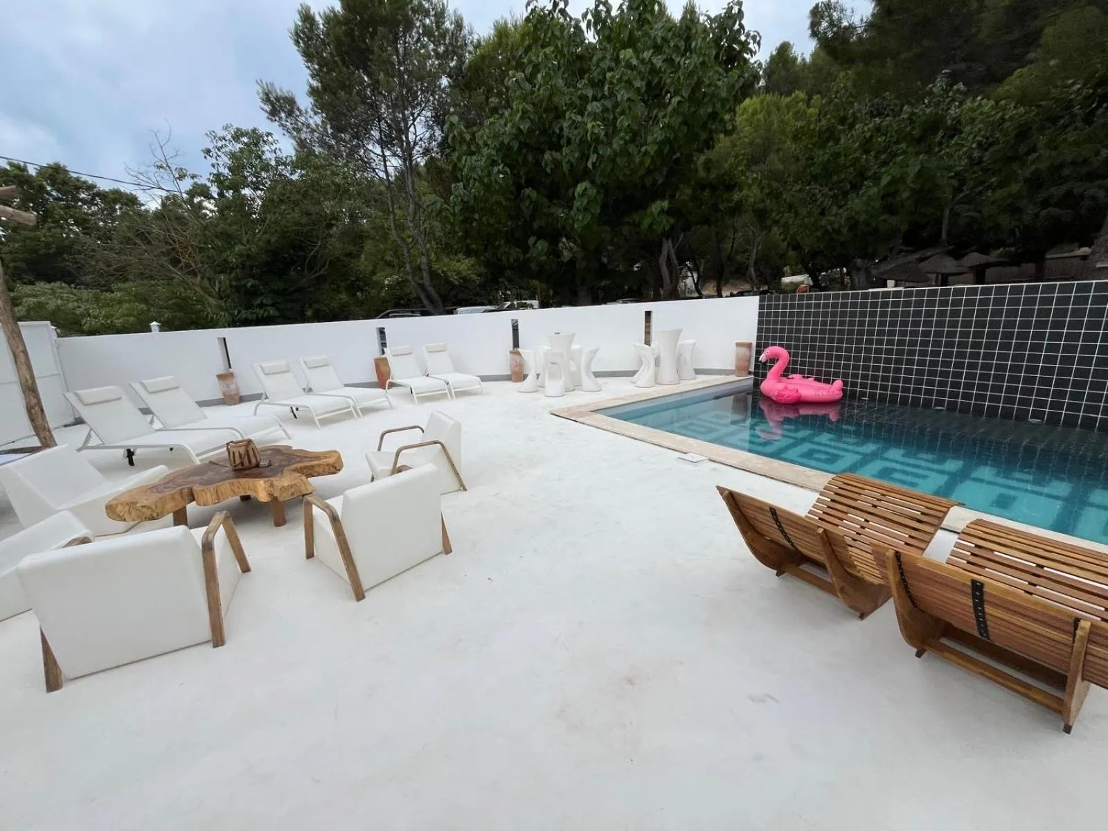 Swimming pool in AUBERGE DES PINS