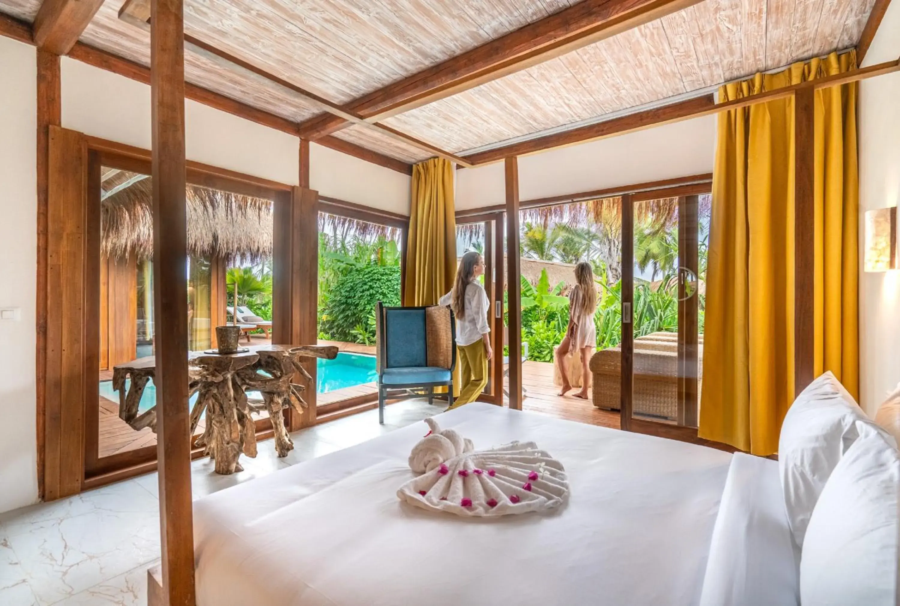 Bedroom, Bed in Sensations Eco-Chic Hotel Bedroom, Bed in Sensations Eco-Chic Hotel