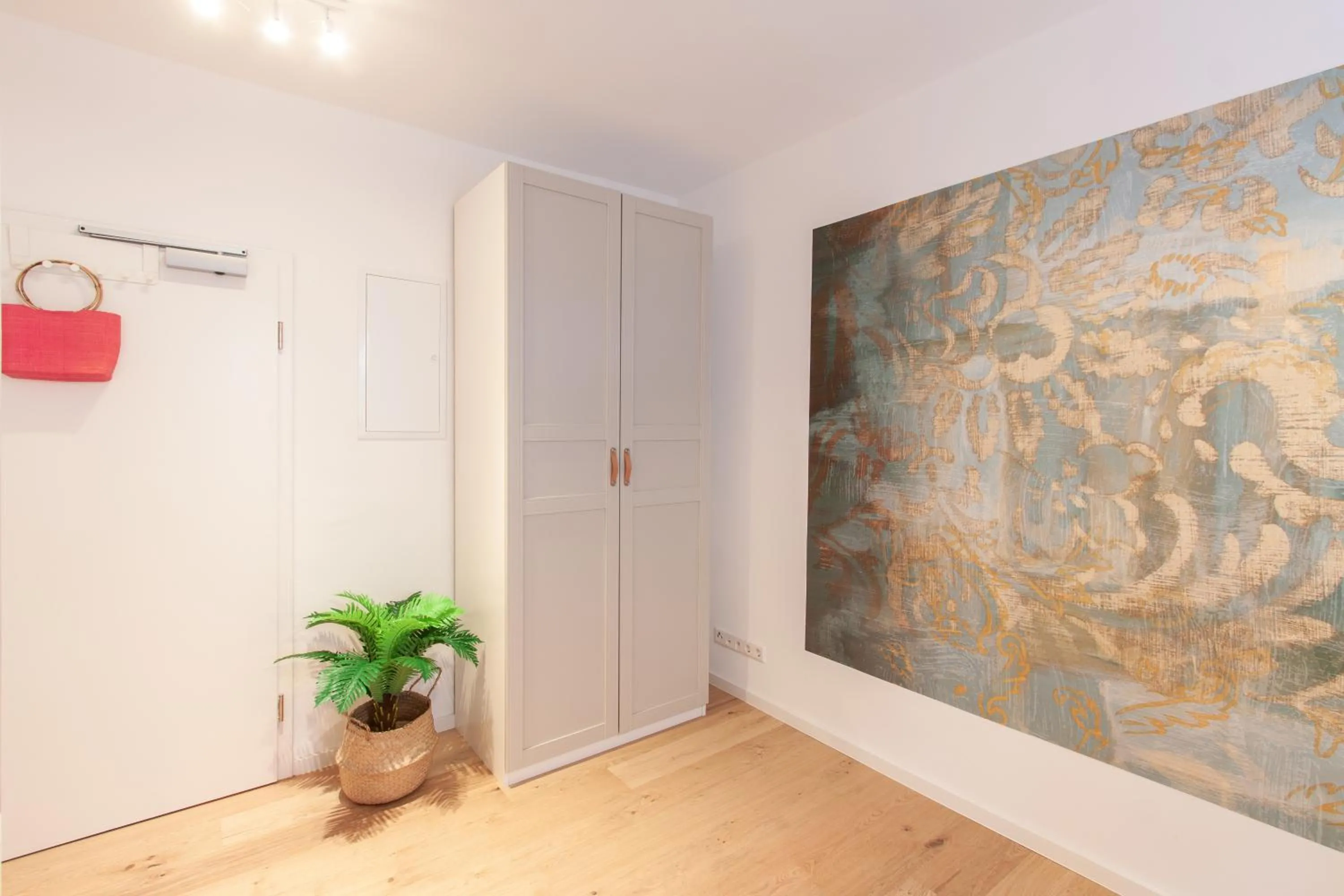 wardrobe in Juliusliving - modernes Wohnen an der Juliuspromenade