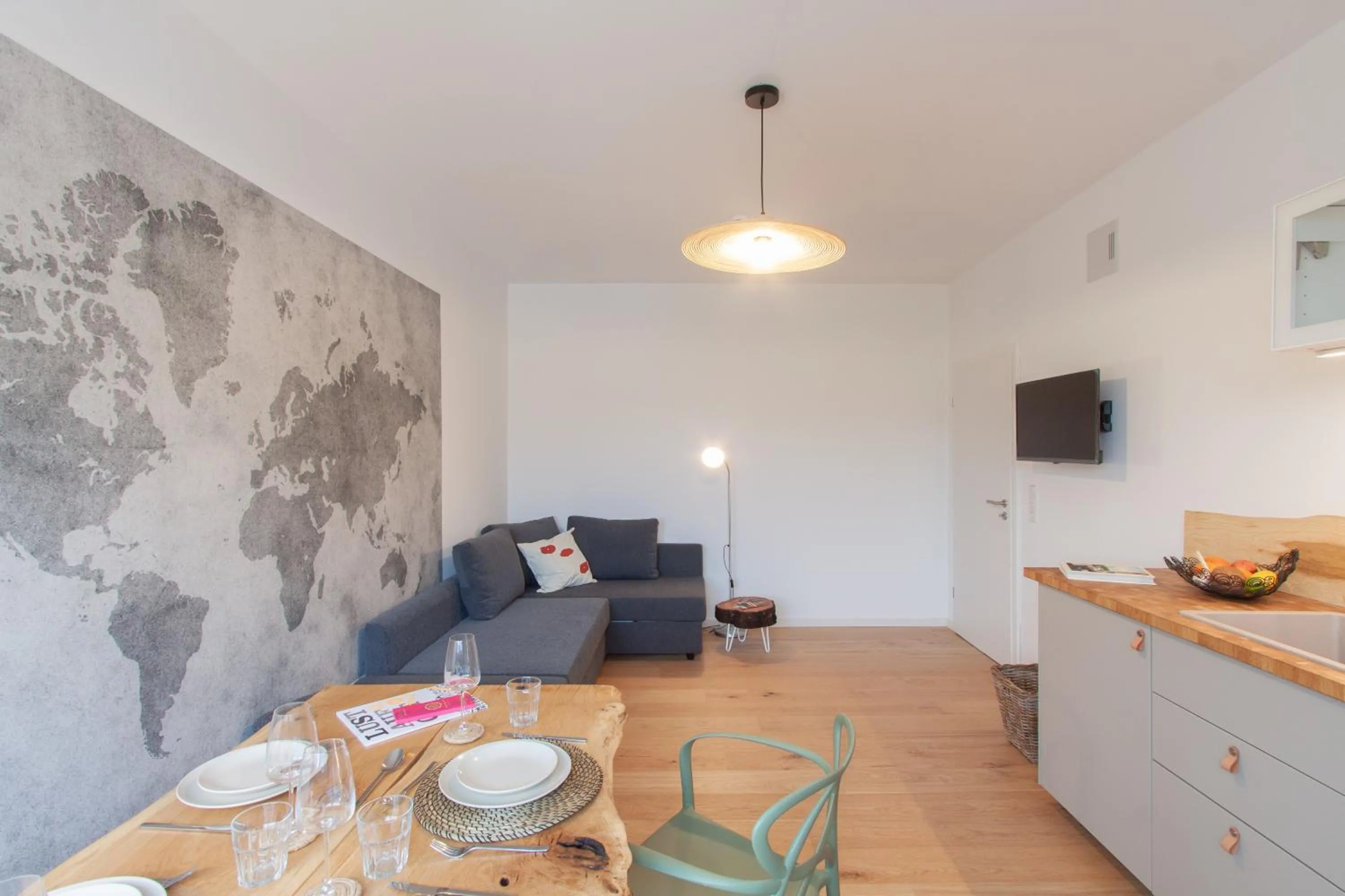 Living room in Juliusliving - modernes Wohnen an der Juliuspromenade