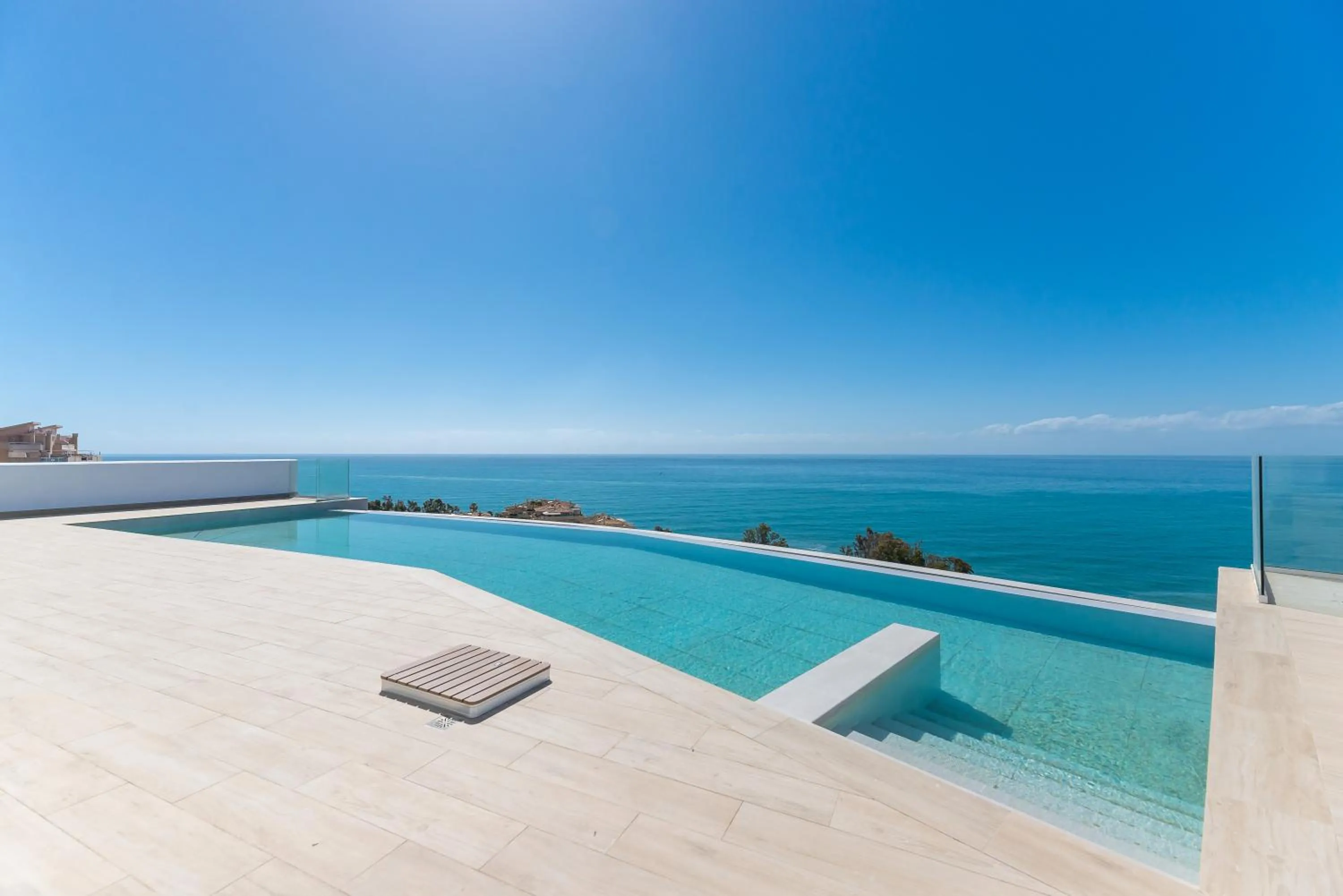VB Navio 2BDR Duplex Seaviews