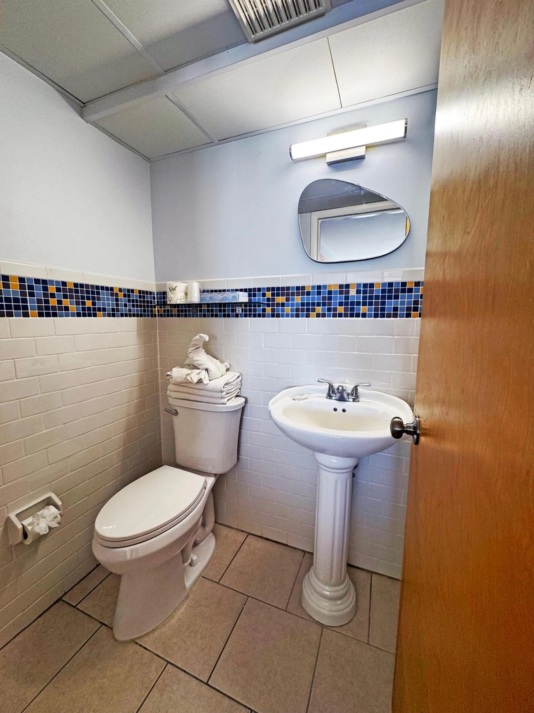 Bathroom in Shalimar Resort