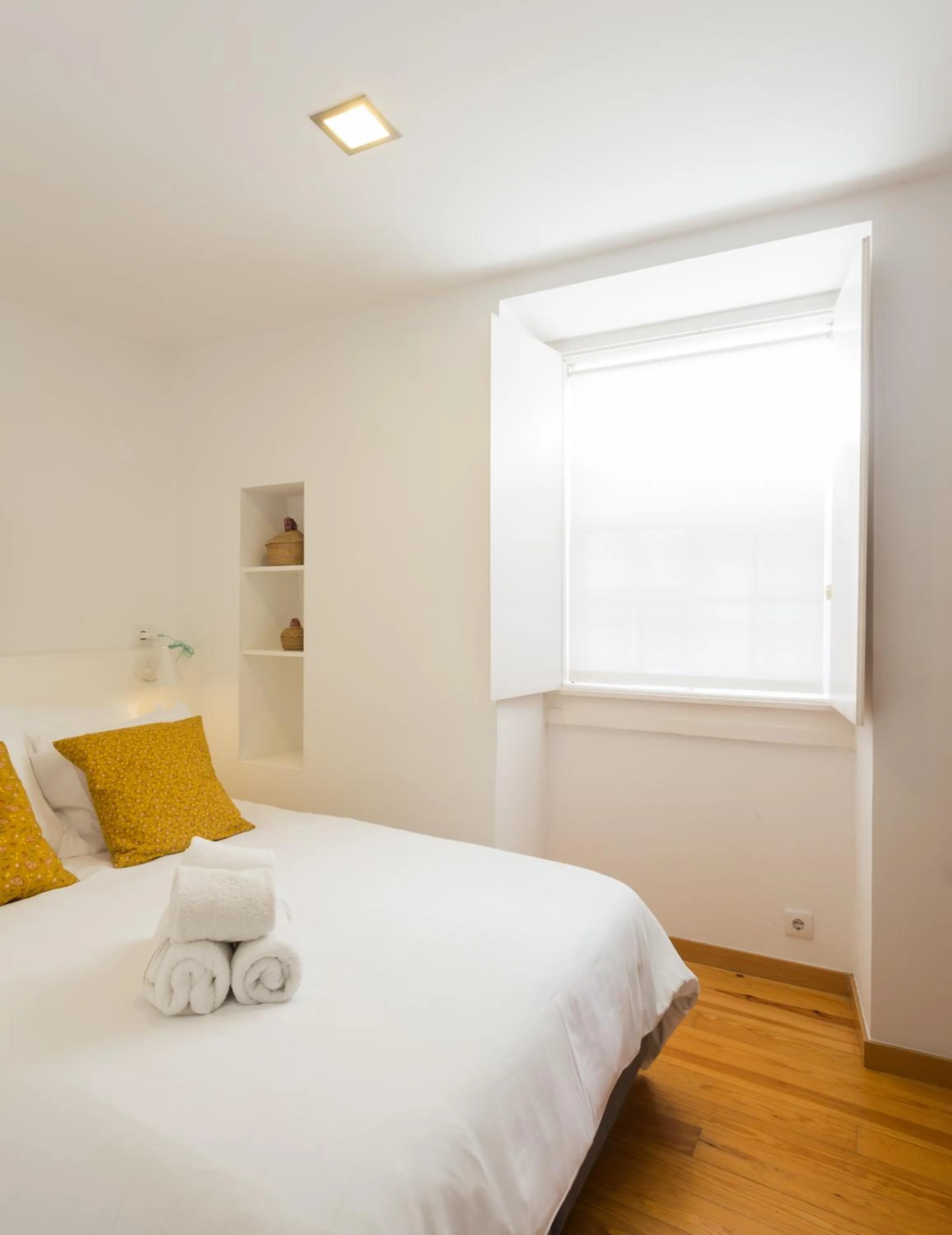 Bedroom, Bed in Casas da Comedia