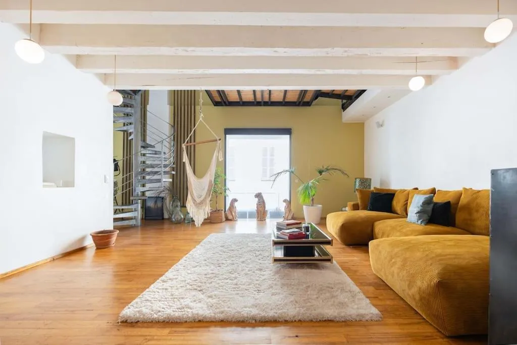 Living room in Le Loft du Vieux-Port - St Victor