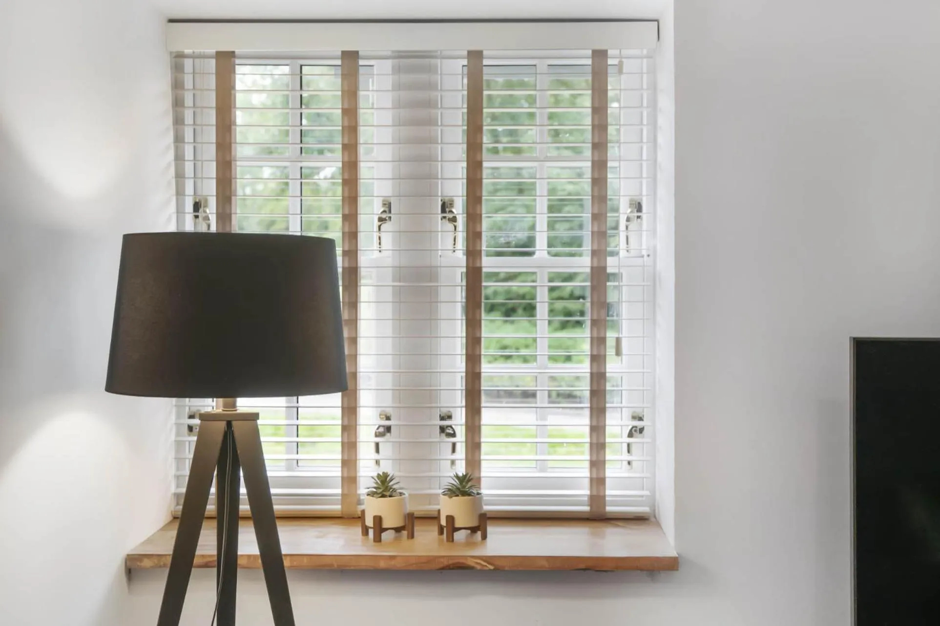 hair dresser in The Woodside Apartments