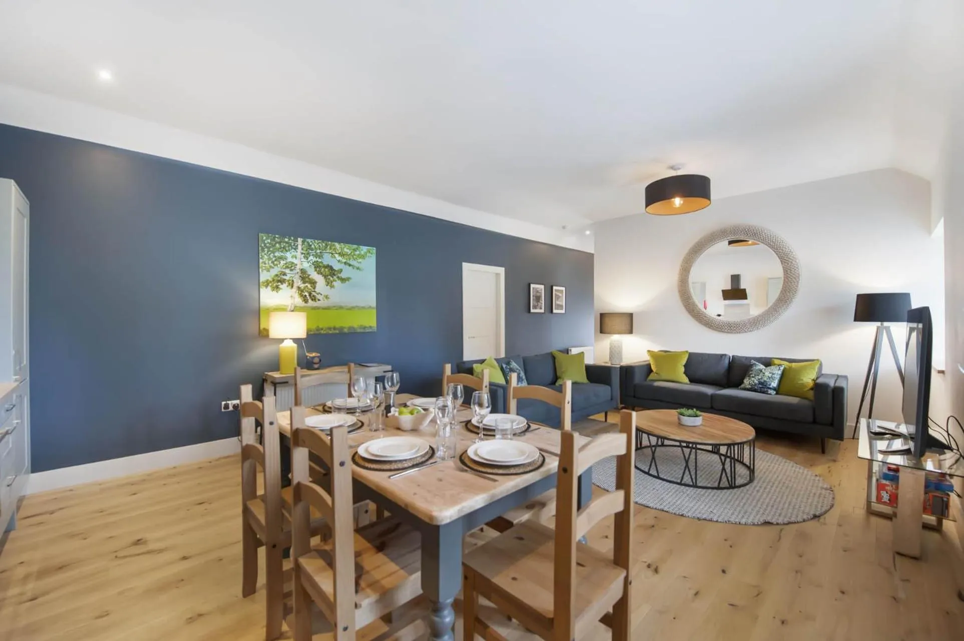 Living room in The Woodside Apartments