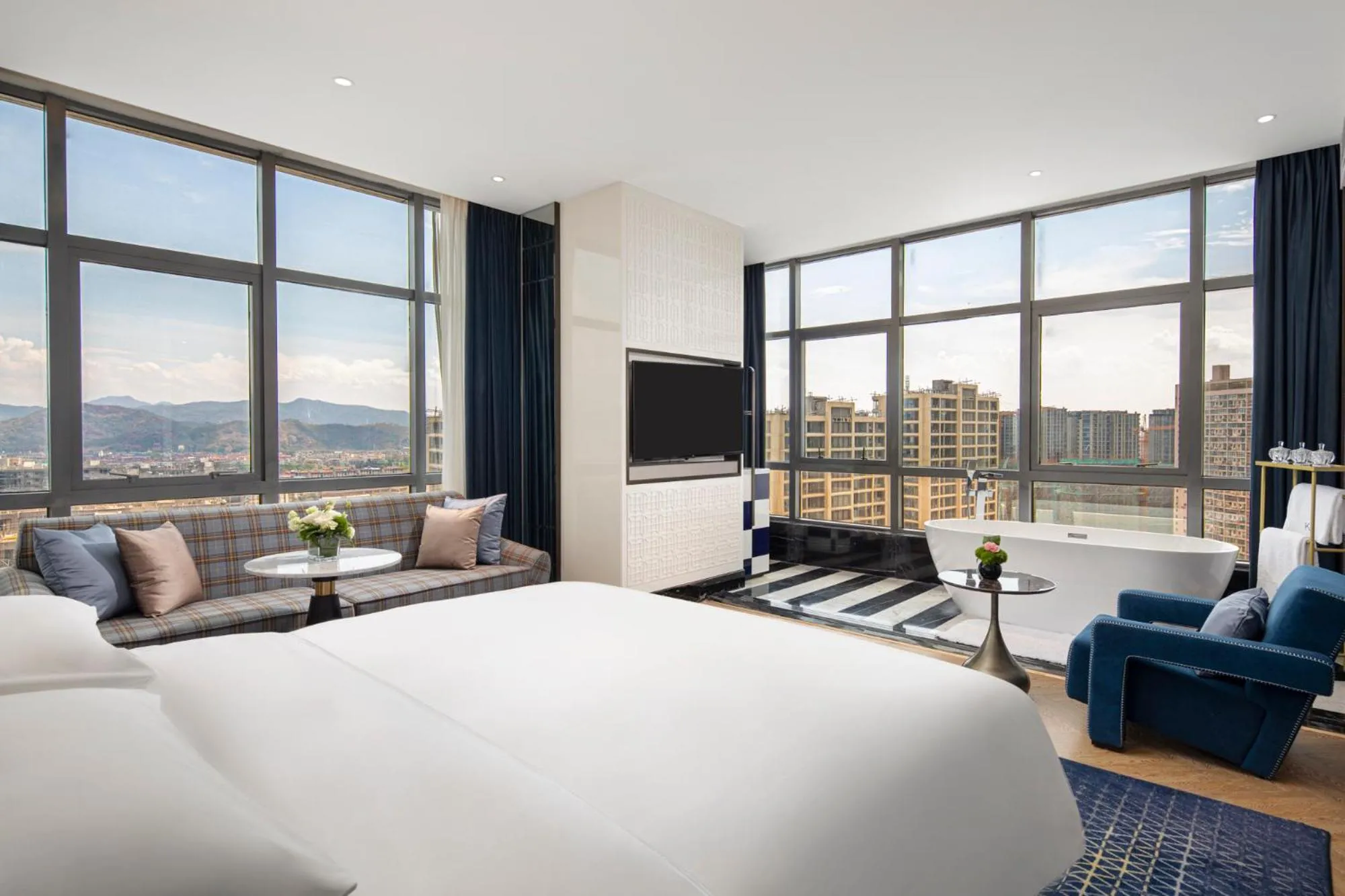Deluxe Room with Panoramic View in Yiwu Kaison K Hotel