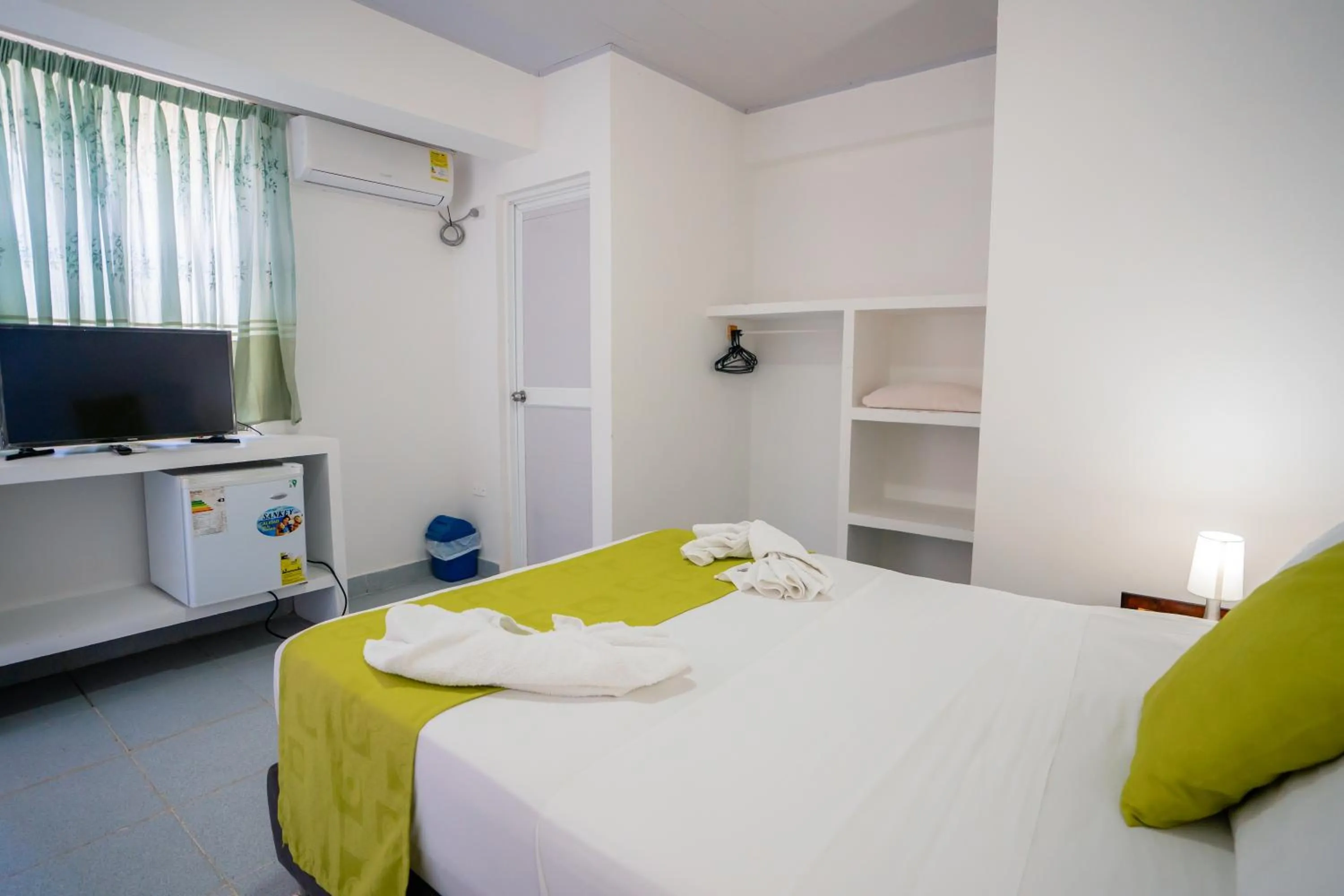 Bed in Hotel El Pirata Morgan