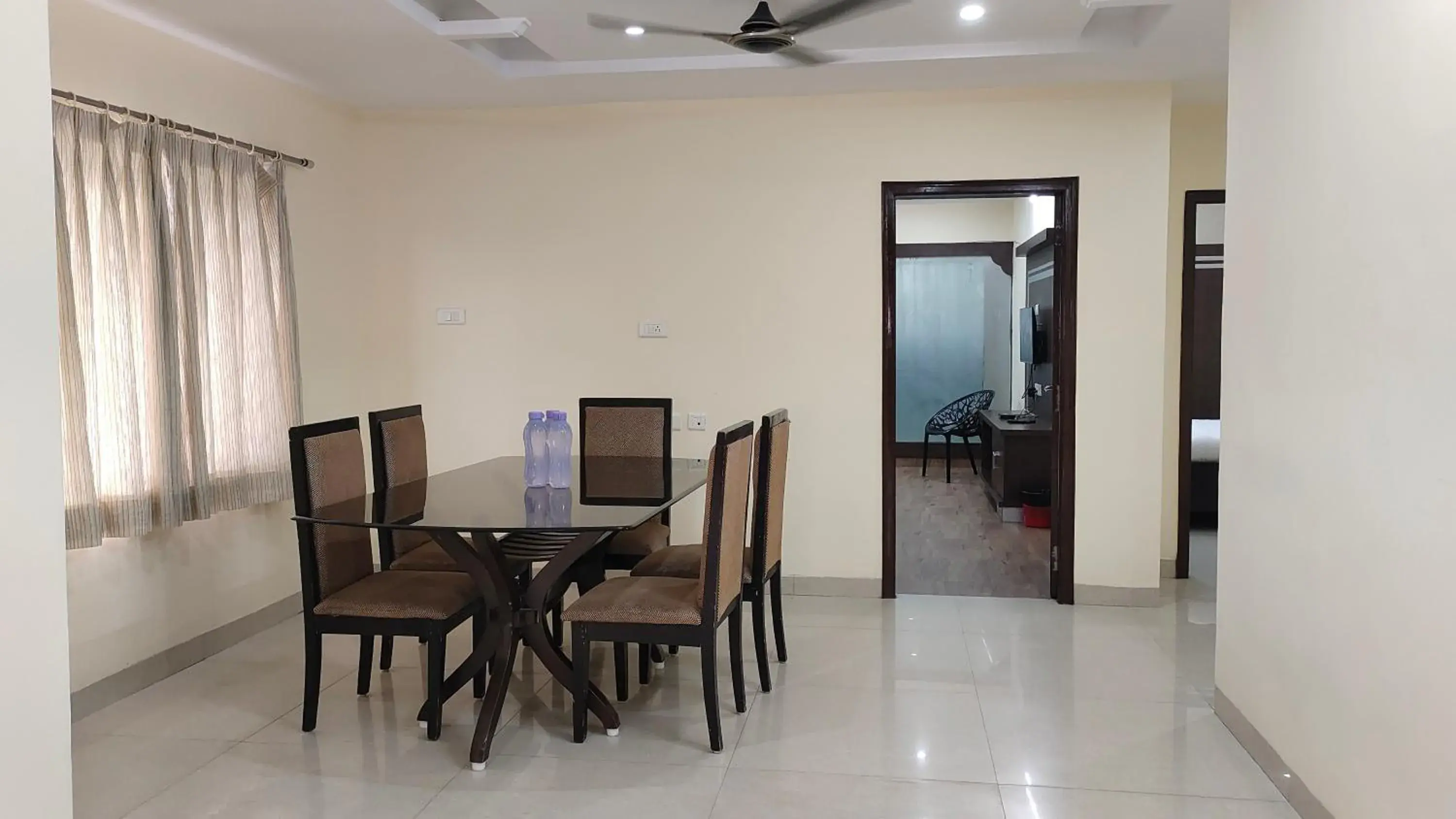 Three-Bedroom Apartment - single occupancy in Hitech Shilparamam Guest House Three-Bedroom Apartment - single occupancy in Hitech Shilparamam Guest House
