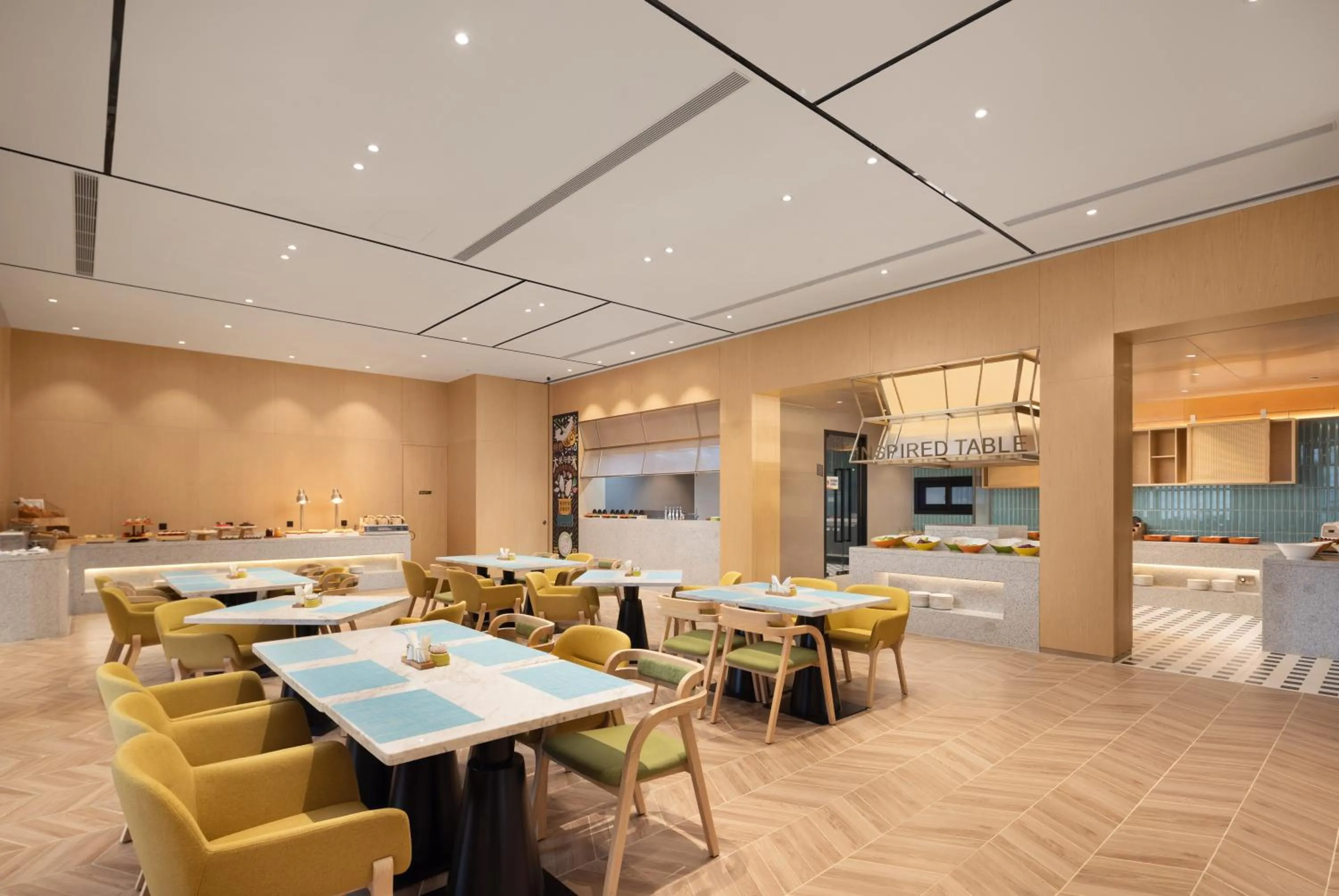 Restaurant/places to eat in Home2 Suites by Hilton Beijing West Station