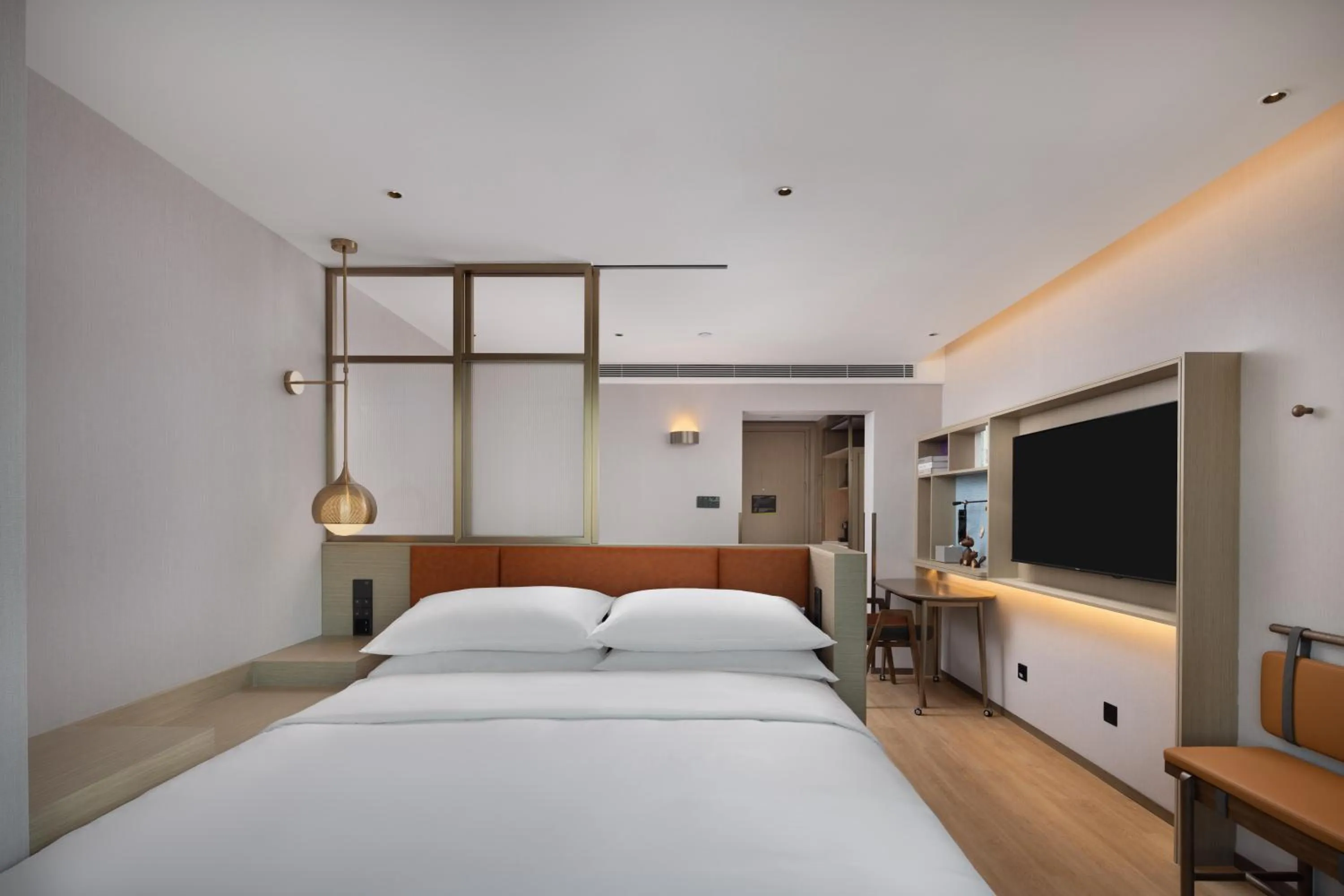Bed in Home2 Suites by Hilton Beijing West Station