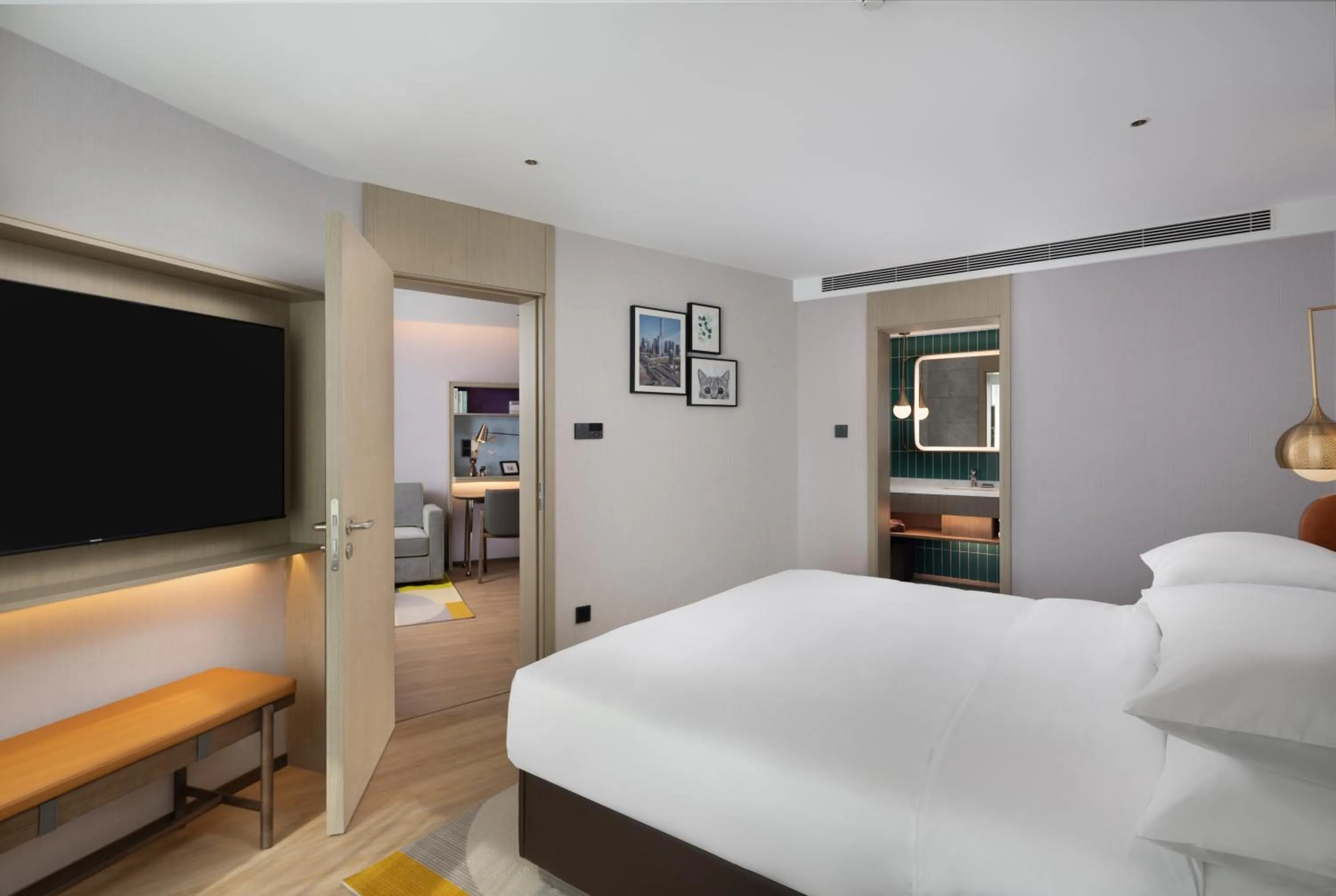 Bed in Home2 Suites by Hilton Beijing West Station