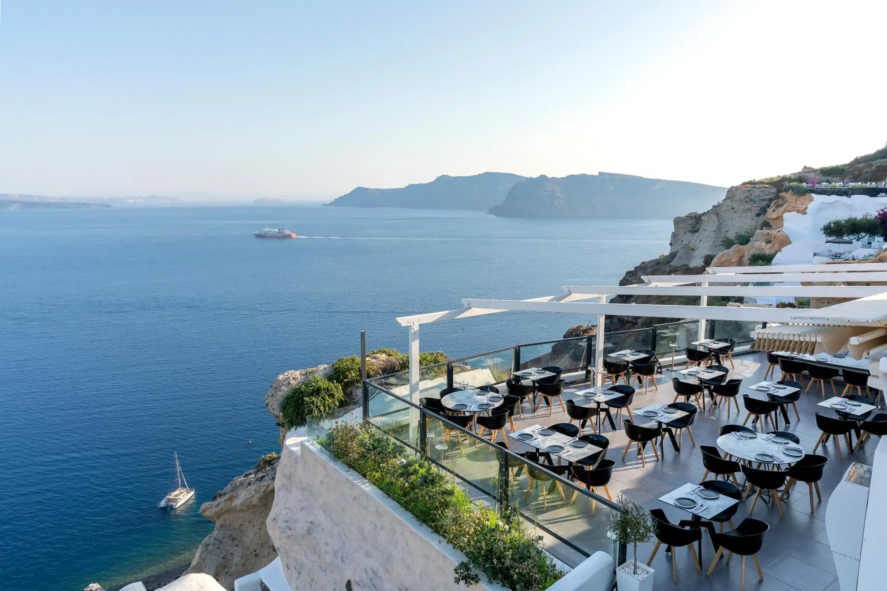 Restaurant/places to eat in Santorini Secret Suites & Spa, Small Luxury Hotels of the World Restaurant/places to eat in Santorini Secret Suites & Spa, Small Luxury Hotels of the World