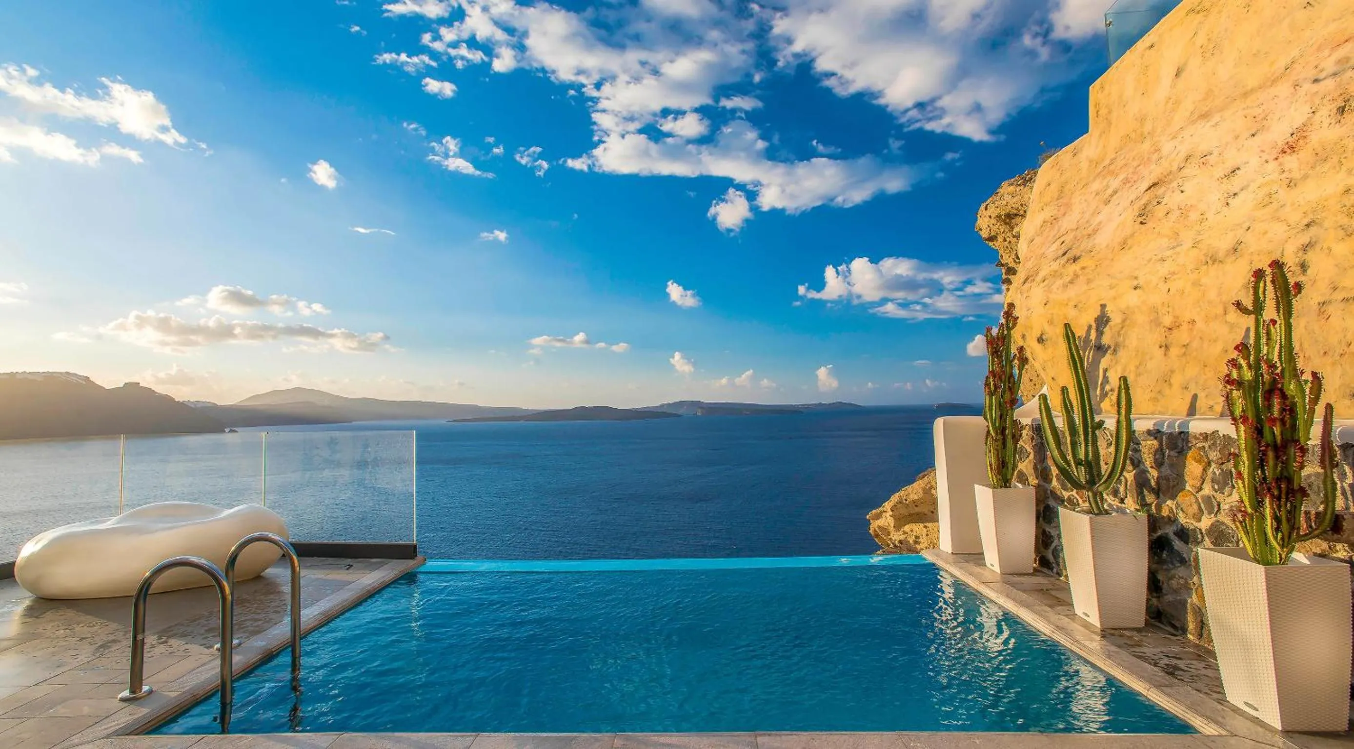 Swimming pool in Santorini Secret Suites & Spa, Small Luxury Hotels of the World