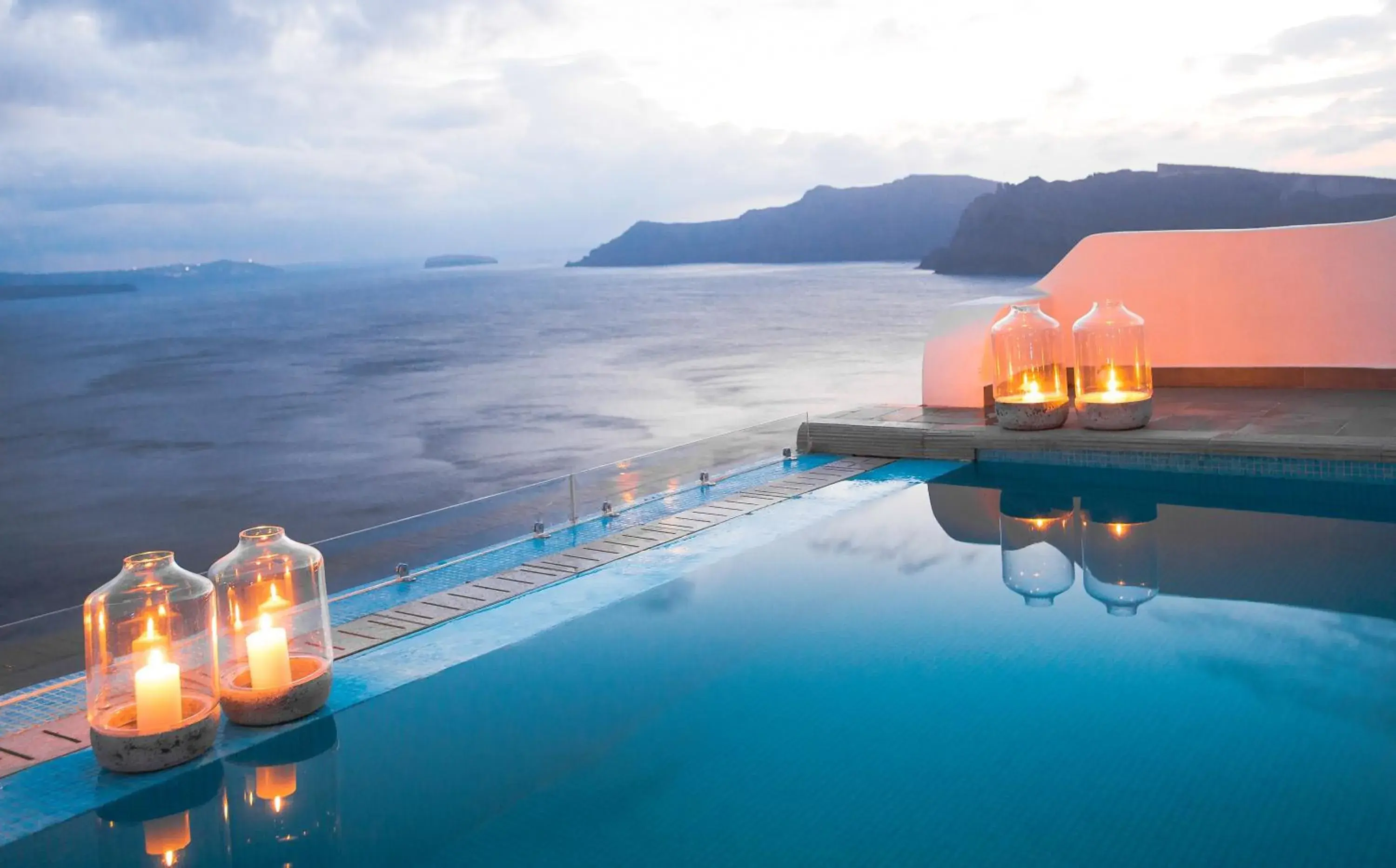 Sea view in Santorini Secret Suites & Spa, Small Luxury Hotels of the World Sea view in Santorini Secret Suites & Spa, Small Luxury Hotels of the World