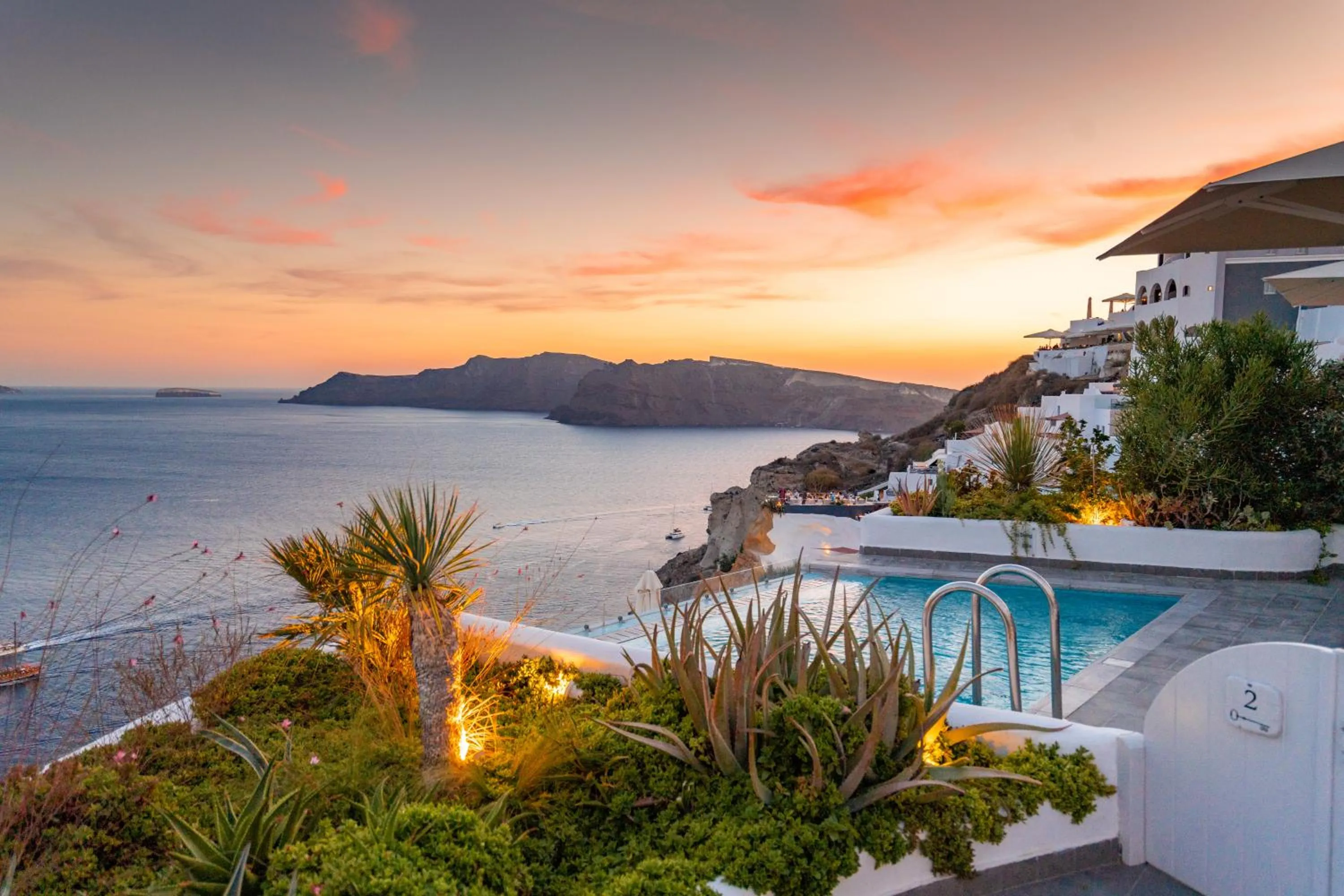 Sunset in Santorini Secret Suites & Spa, Small Luxury Hotels of the World