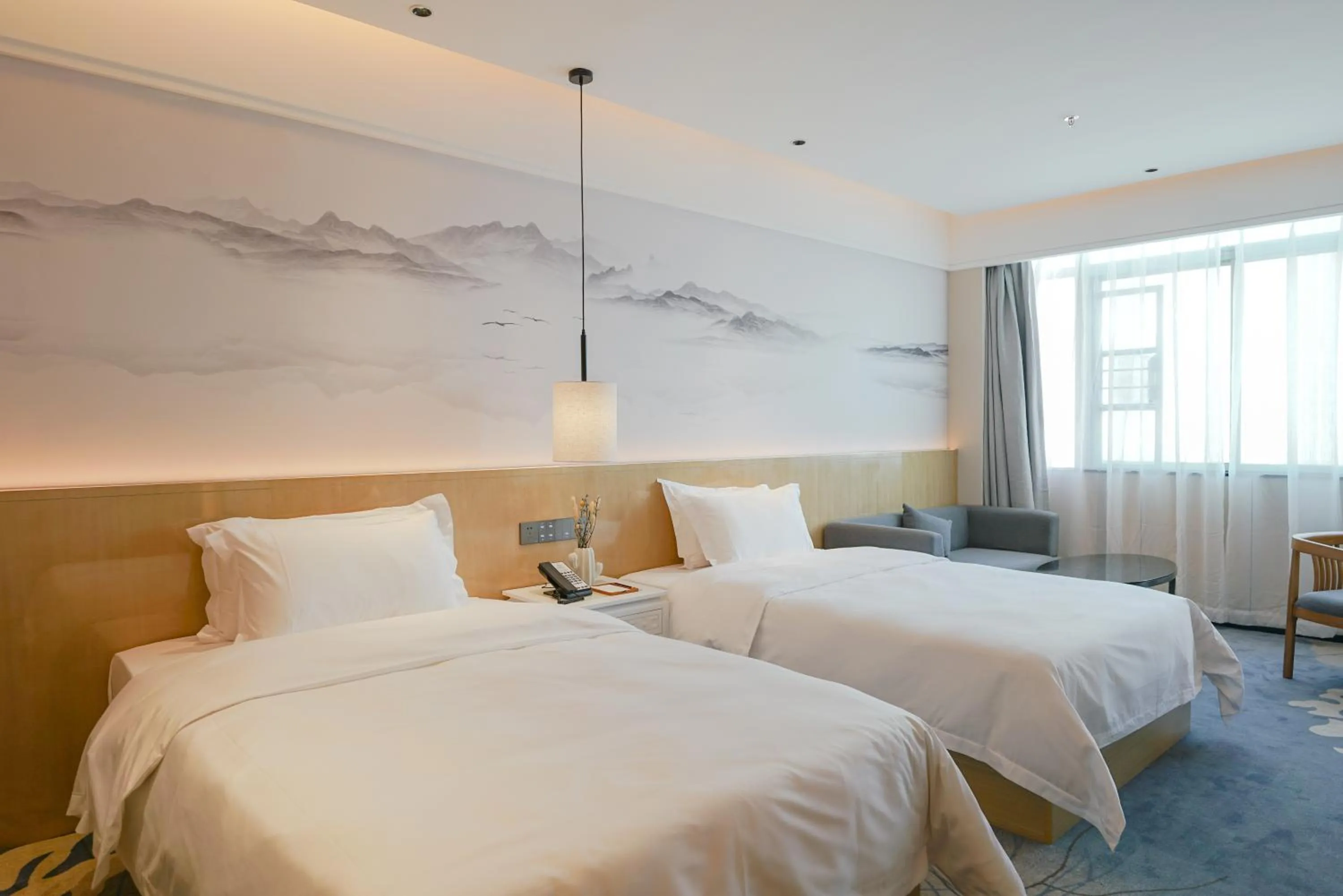 Bed in Paco Hotel Shenzhen Luohu Port