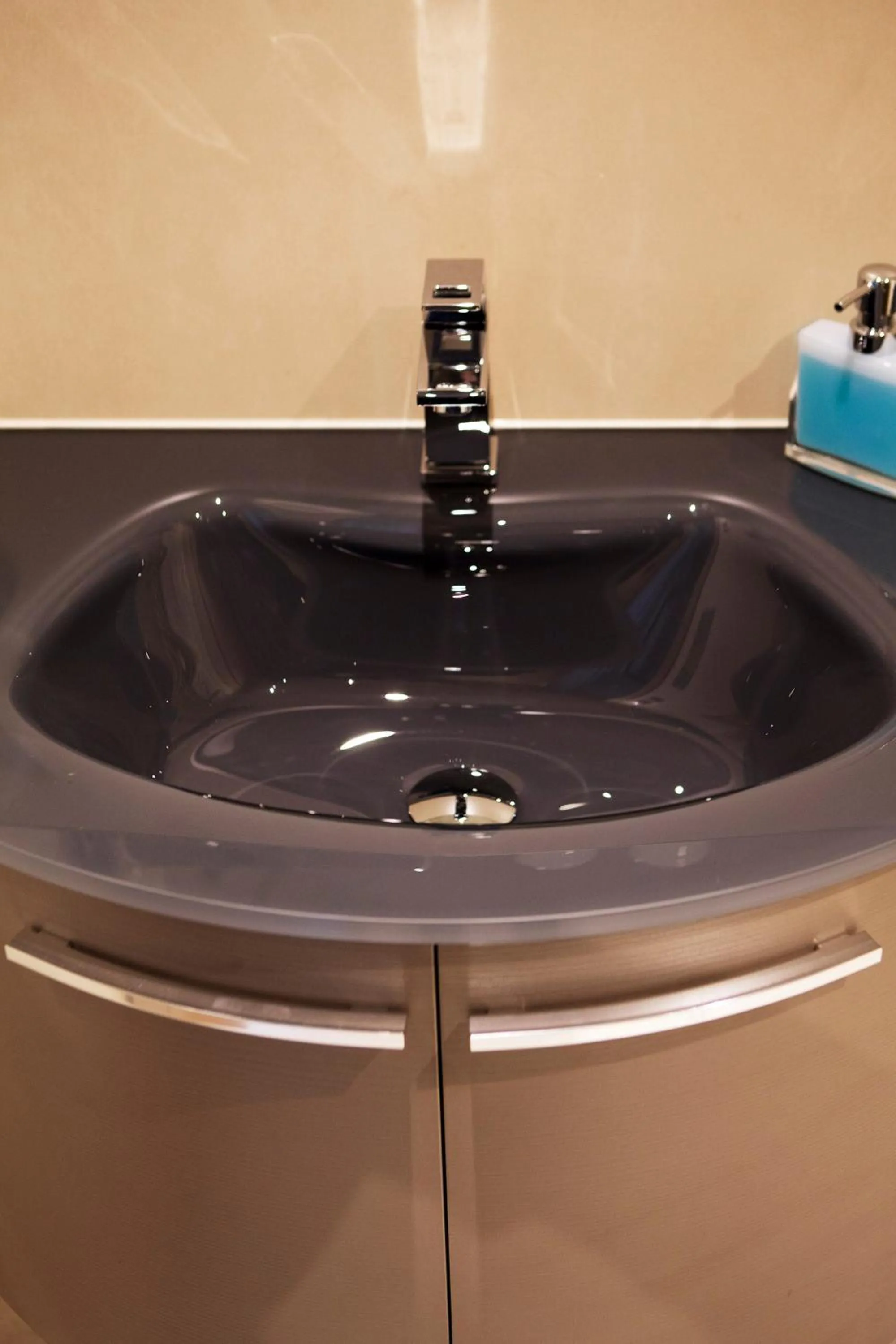 Bathroom in Schwitzer's Hotel am Park