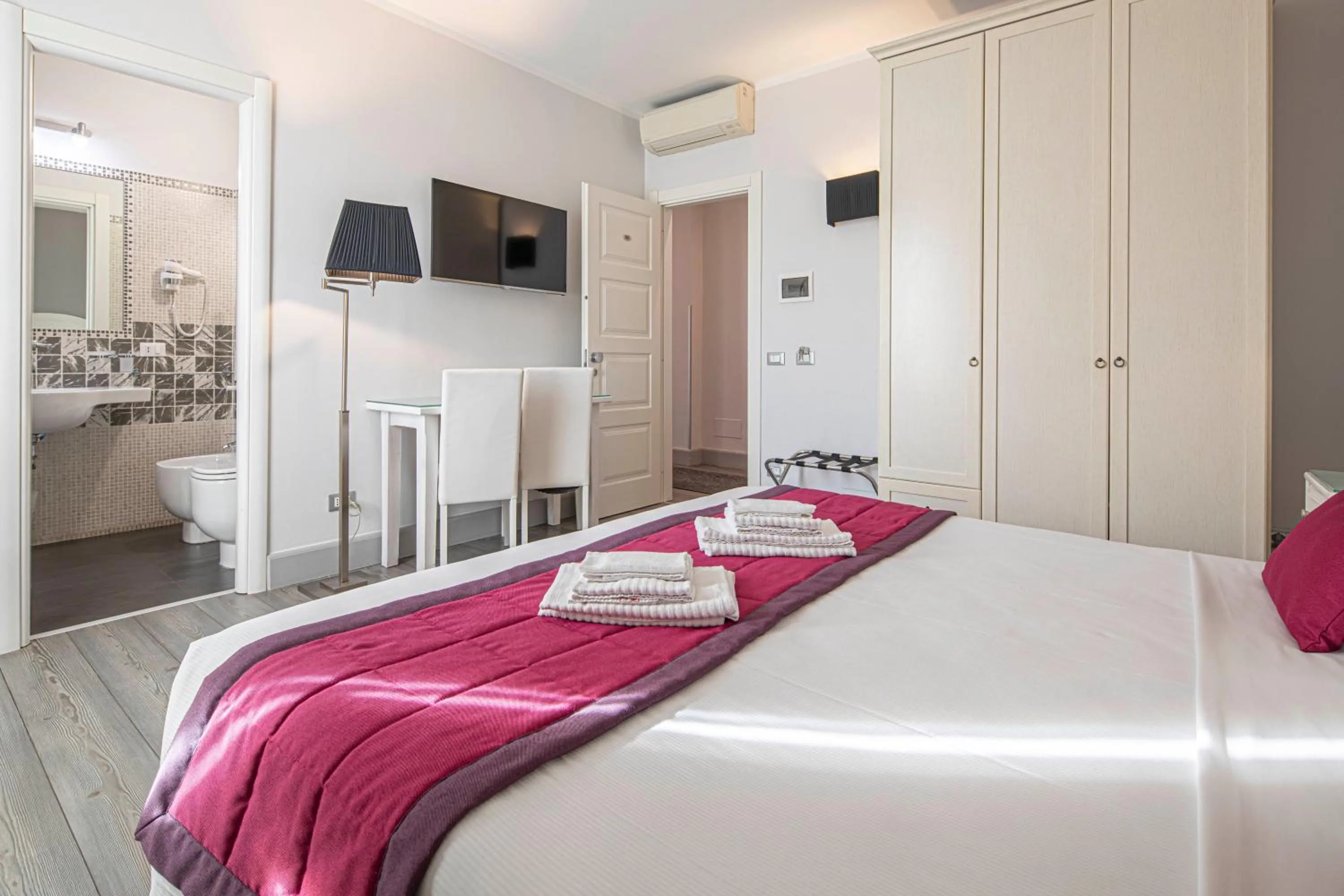 Bed in Suite Castrense