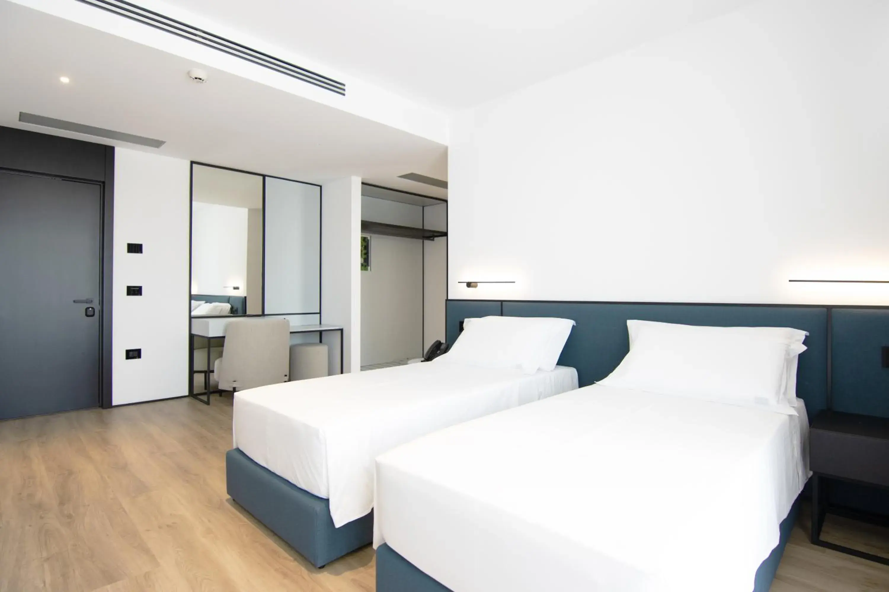 Deluxe Suite in Mango Luxury Resorts Deluxe Suite in Mango Luxury Resorts