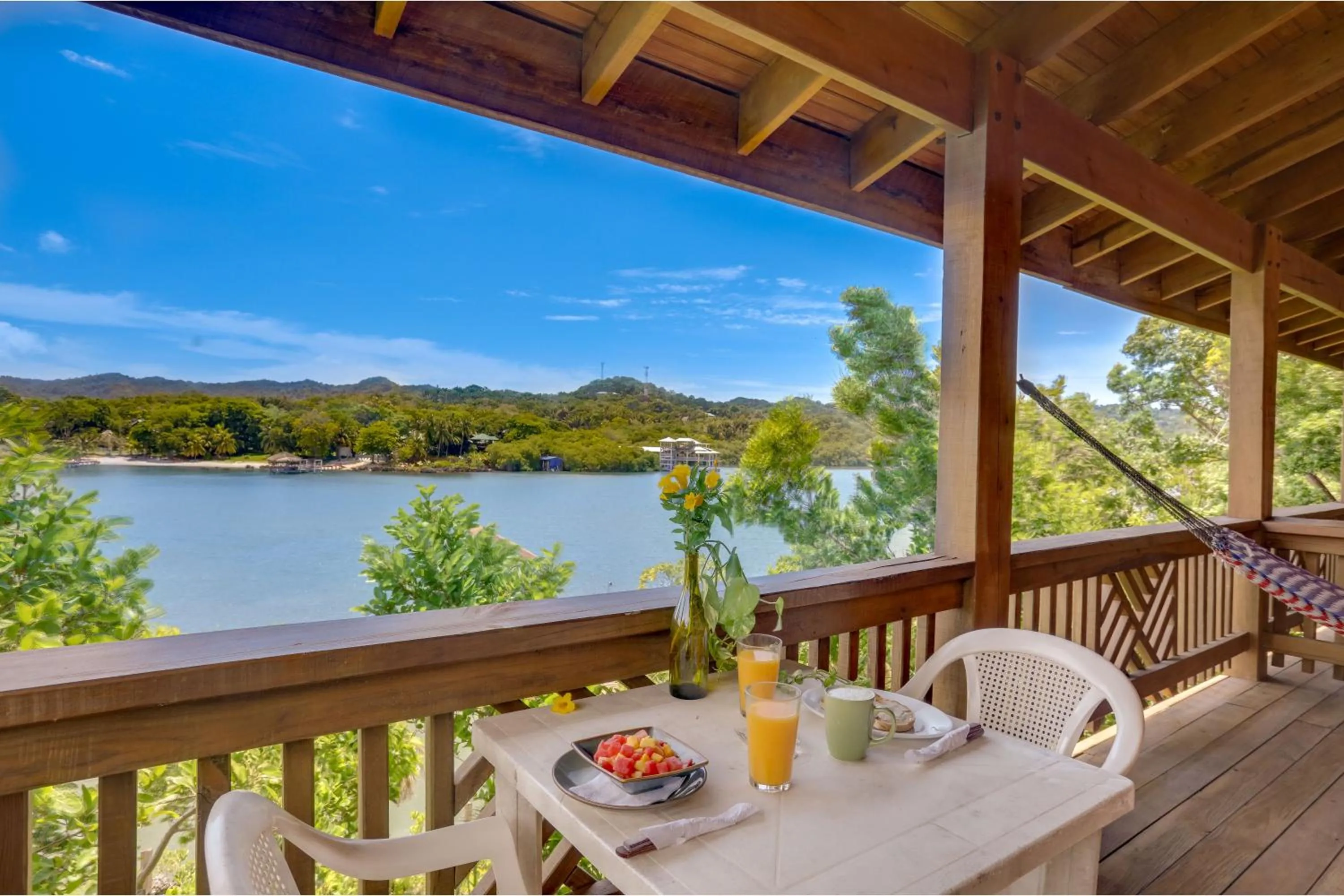 Studio with Sea View - single occupancy in Hotel Posada Las Orquídeas