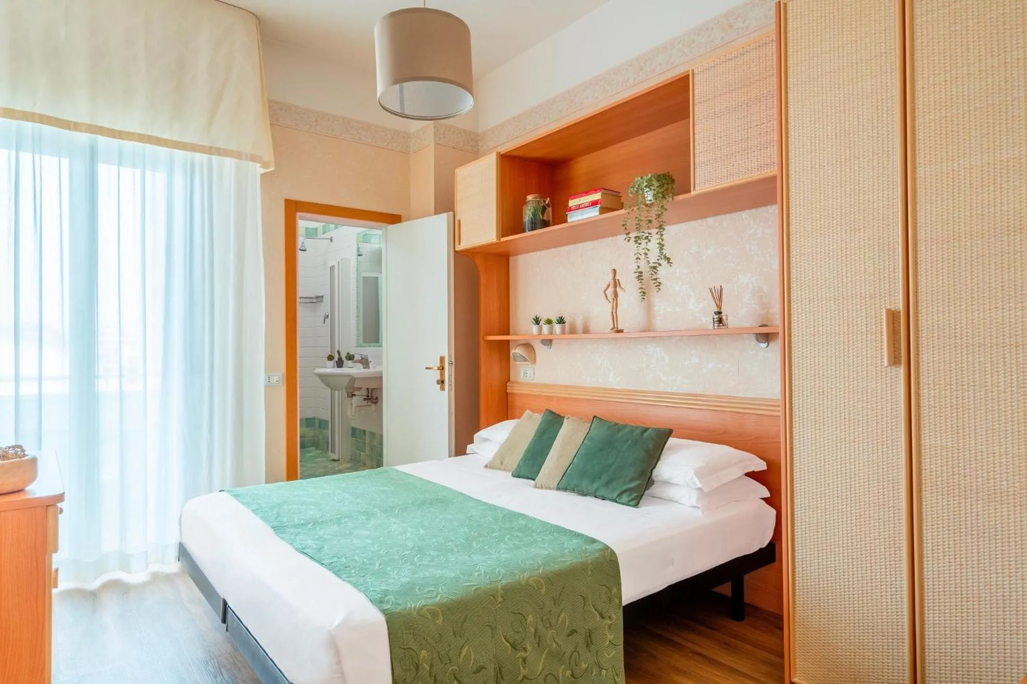 Bedroom, Bed in Hotel Rondinella e Viola