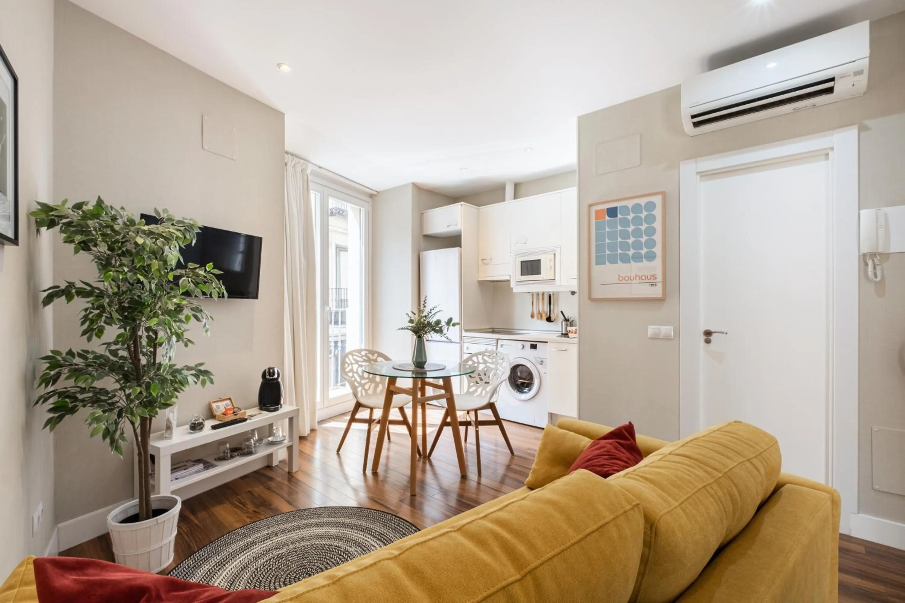 TV and multimedia in Apartamentos Cruz