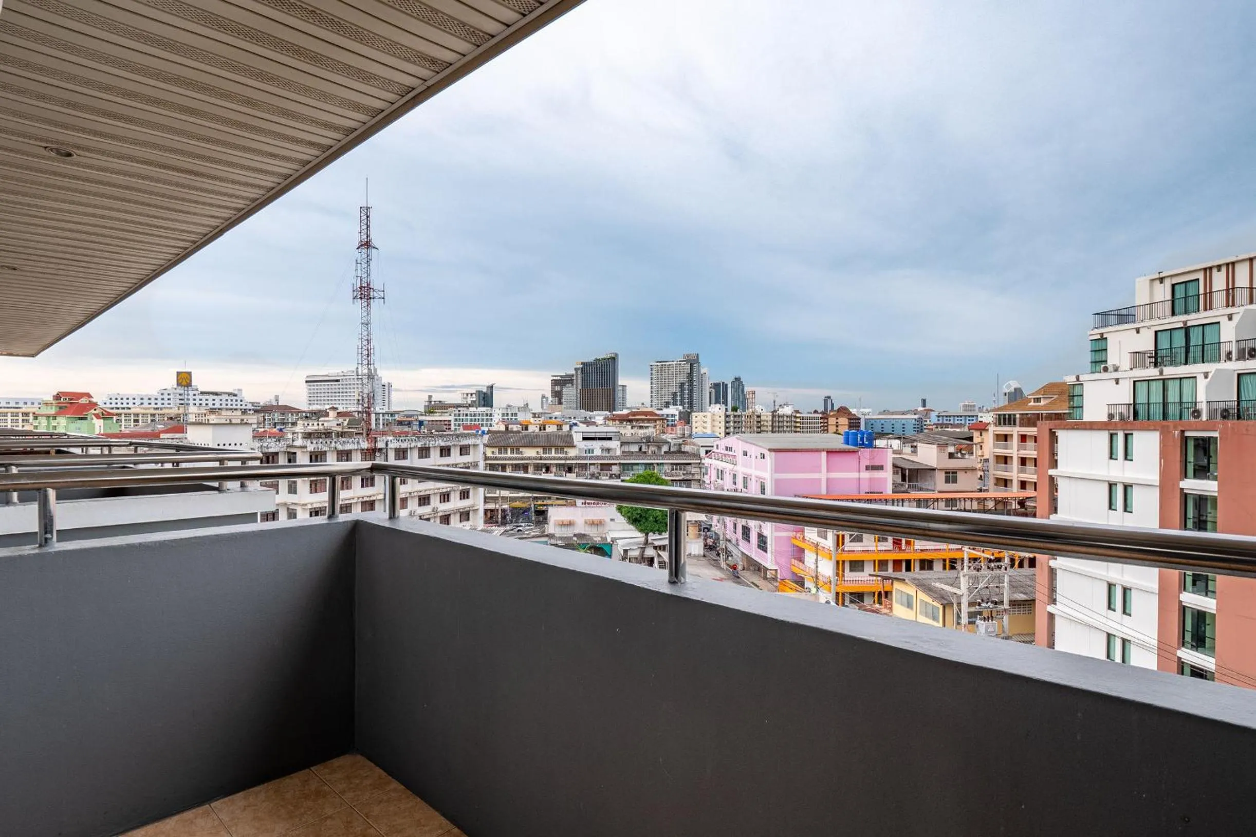 View (from property/room) in Tycoon place garden