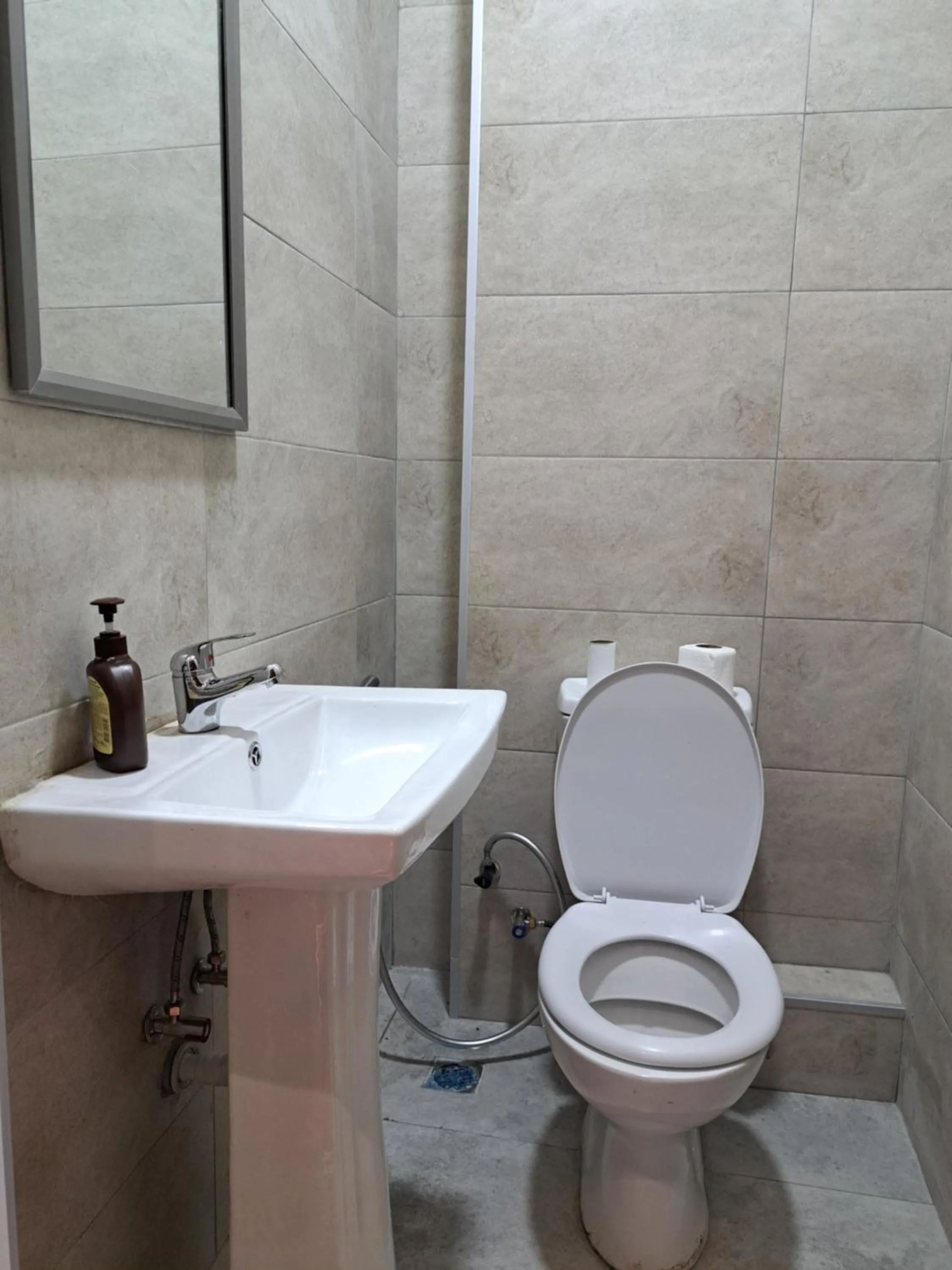 Toilet in Karvi Hostel