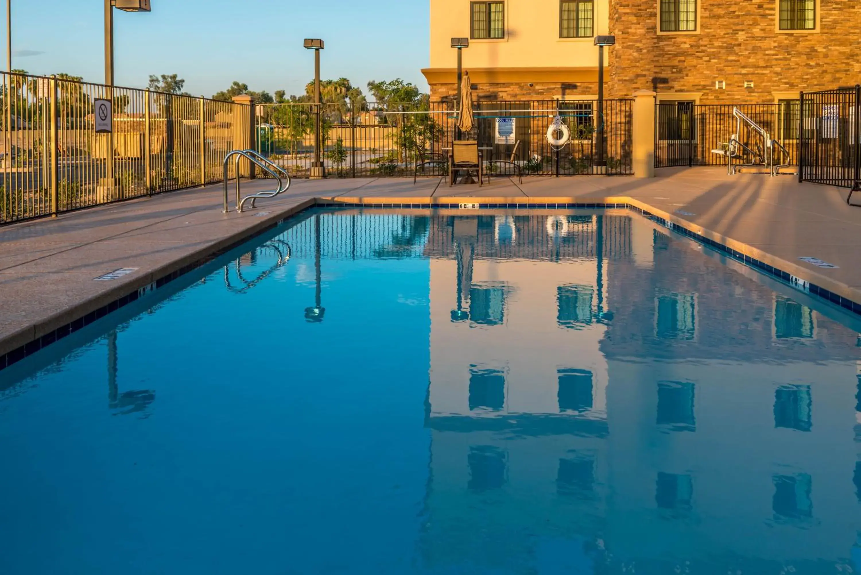 Swimming pool in Staybridge Suites Chandler by IHG Swimming pool in Staybridge Suites Chandler by IHG