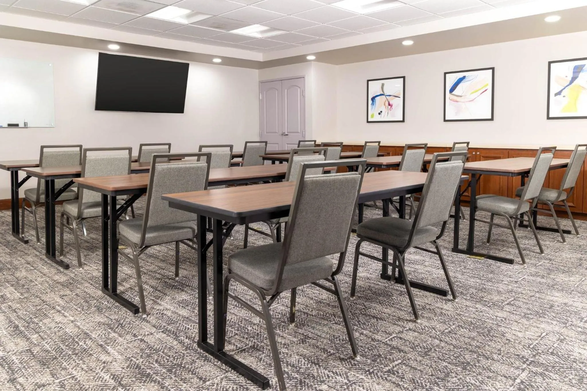 Meeting/conference room in Staybridge Suites Chandler by IHG