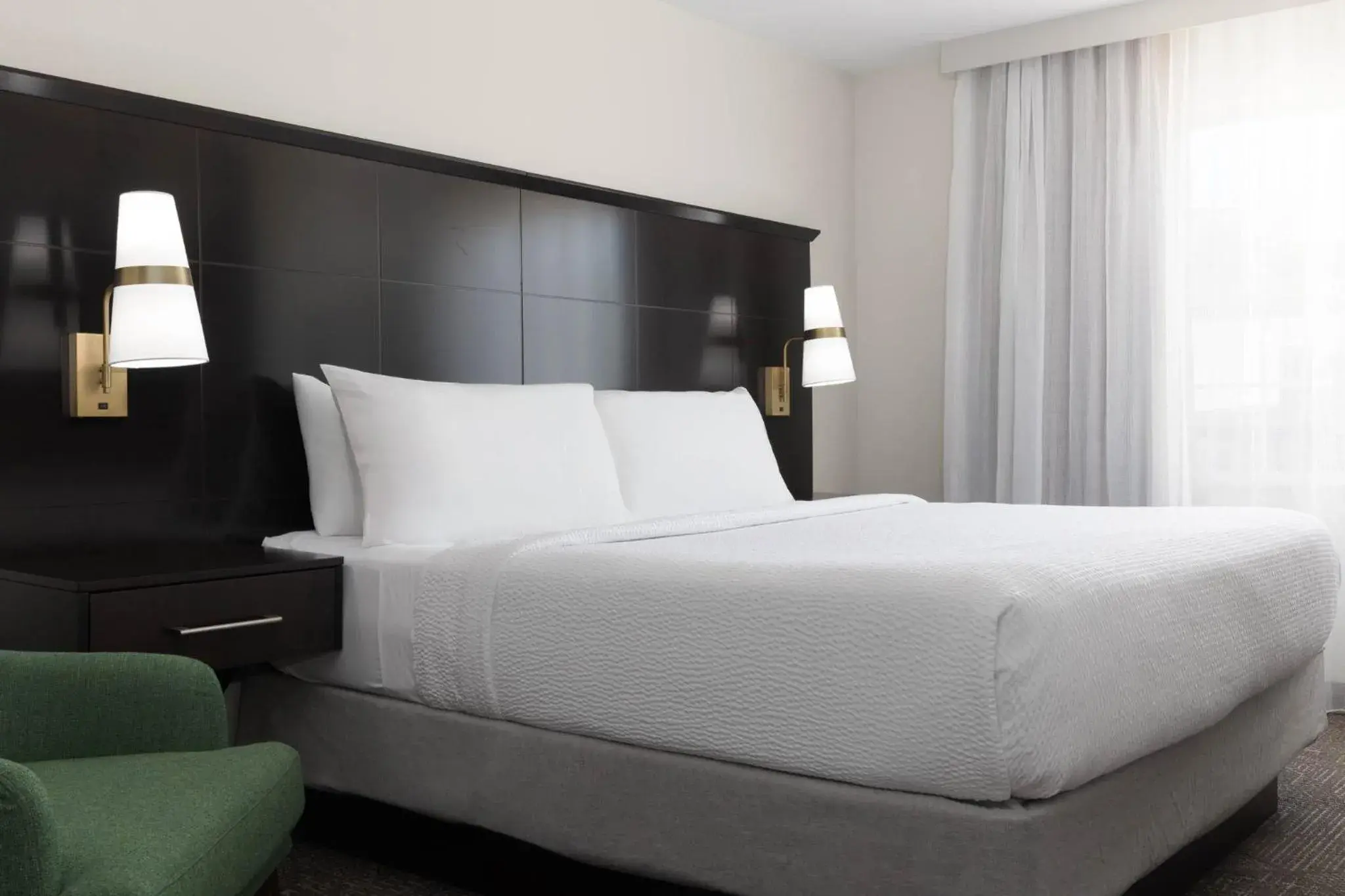 Two Bedroom Suite - Non-Smoking in Staybridge Suites Chandler by IHG Two Bedroom Suite - Non-Smoking in Staybridge Suites Chandler by IHG