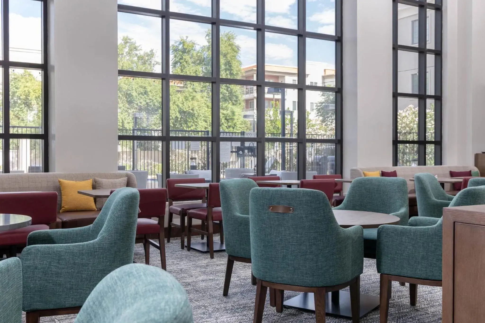 Property building in Staybridge Suites Chandler by IHG Property building in Staybridge Suites Chandler by IHG