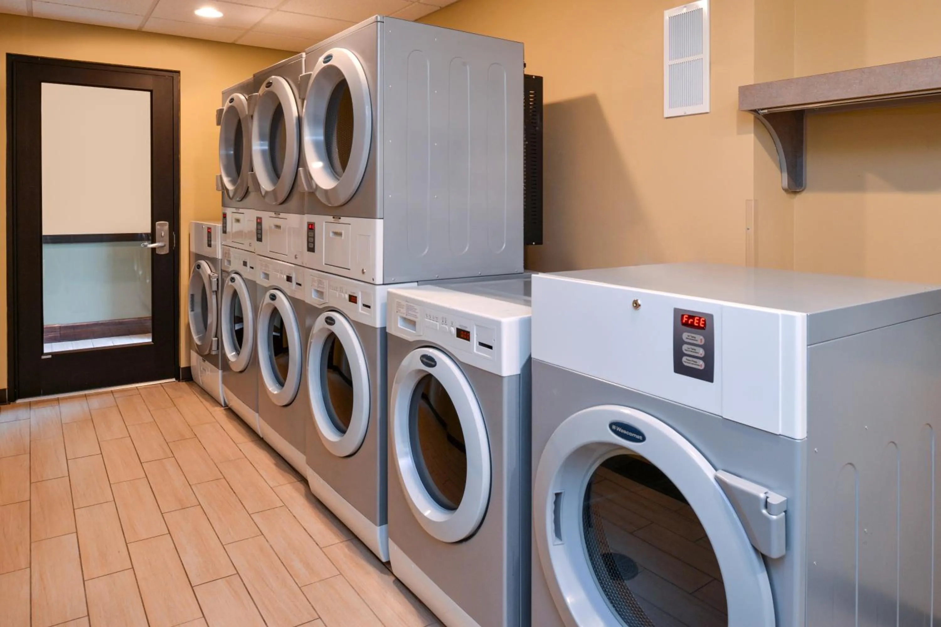 Other in Staybridge Suites Merrillville by IHG