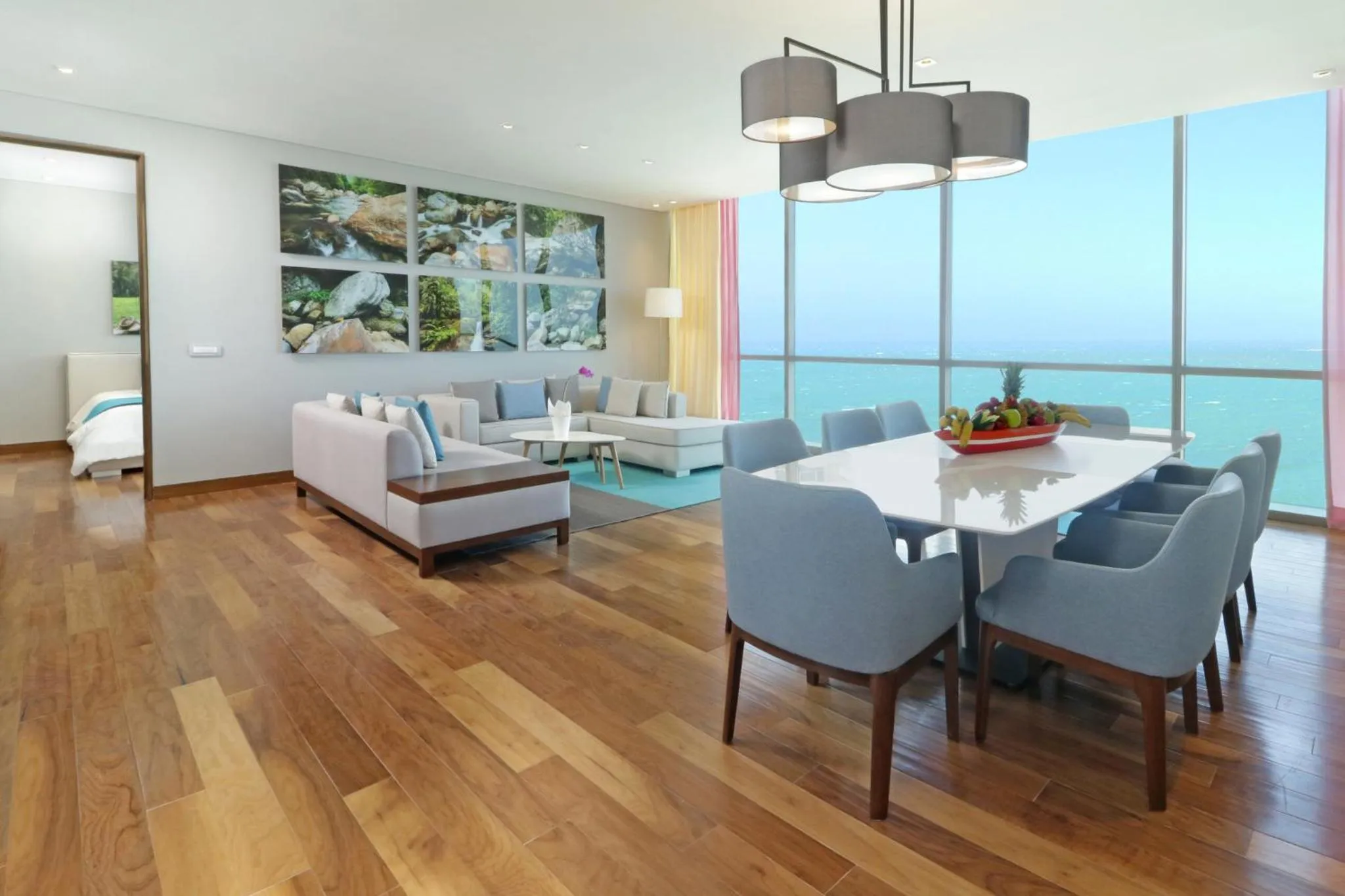 Photo of the whole room in Hotel InterContinental Cartagena by IHG