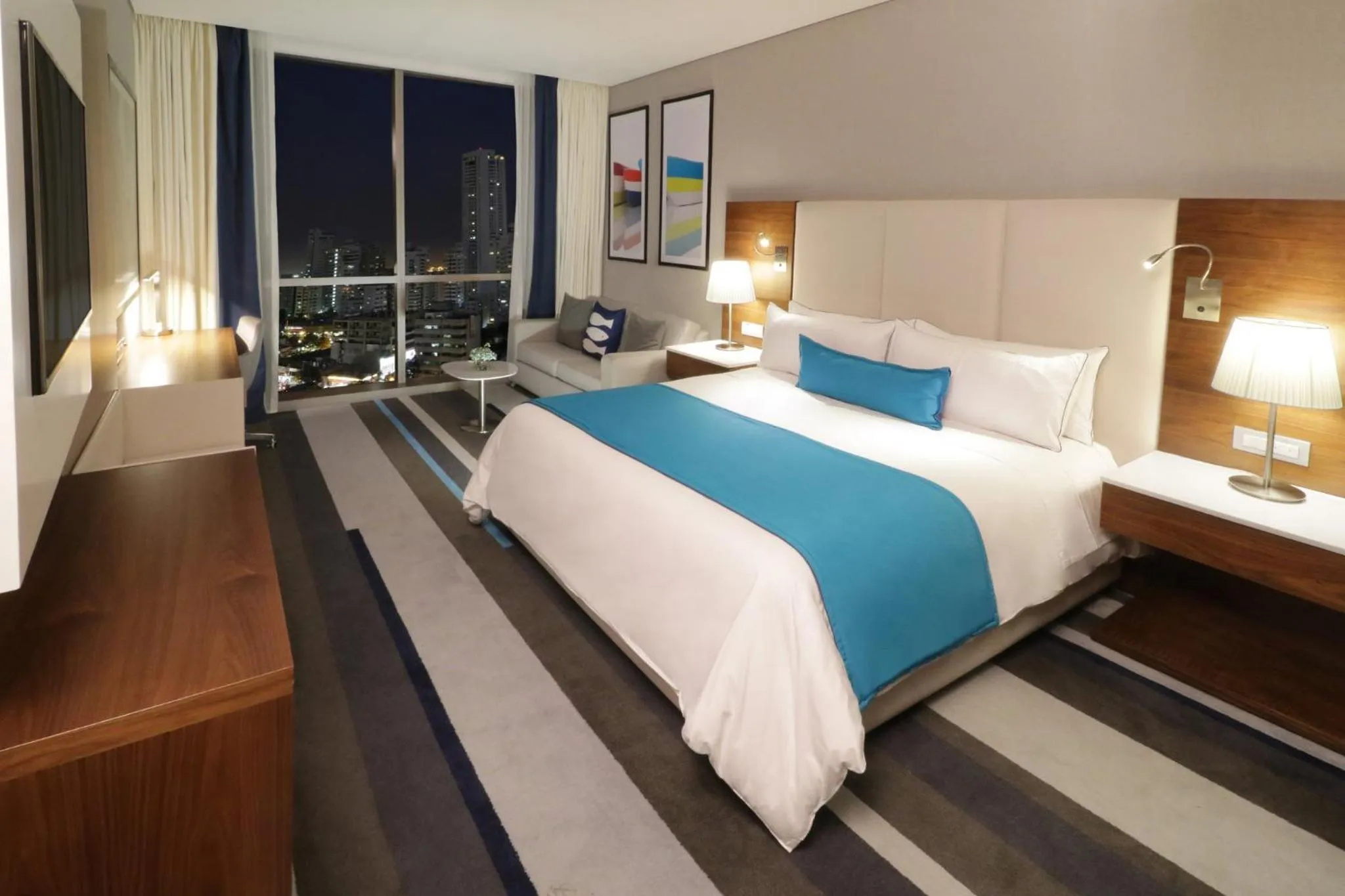 Photo of the whole room, Bed in Hotel InterContinental Cartagena by IHG