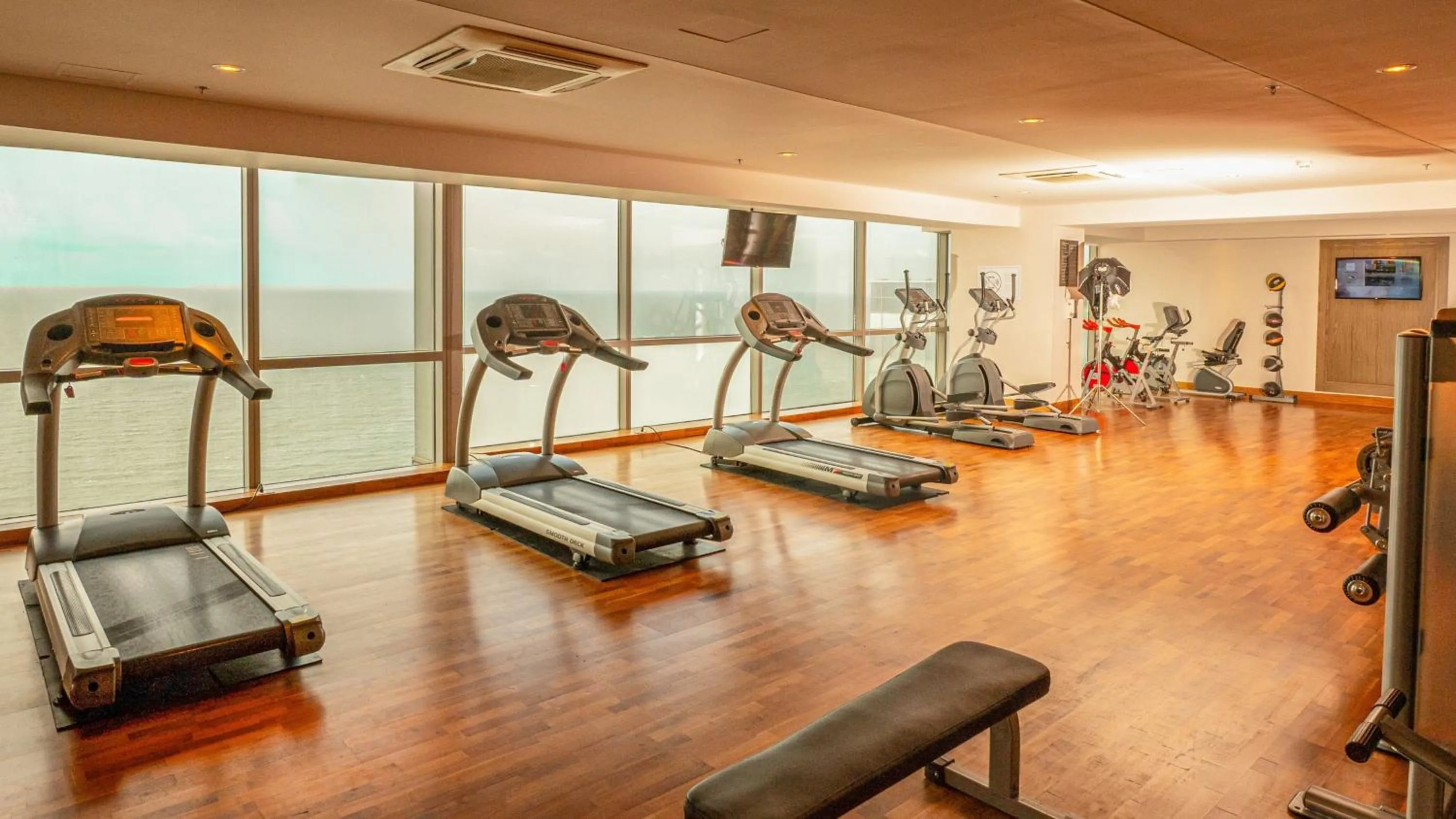 Fitness centre/facilities in Hotel InterContinental Cartagena by IHG