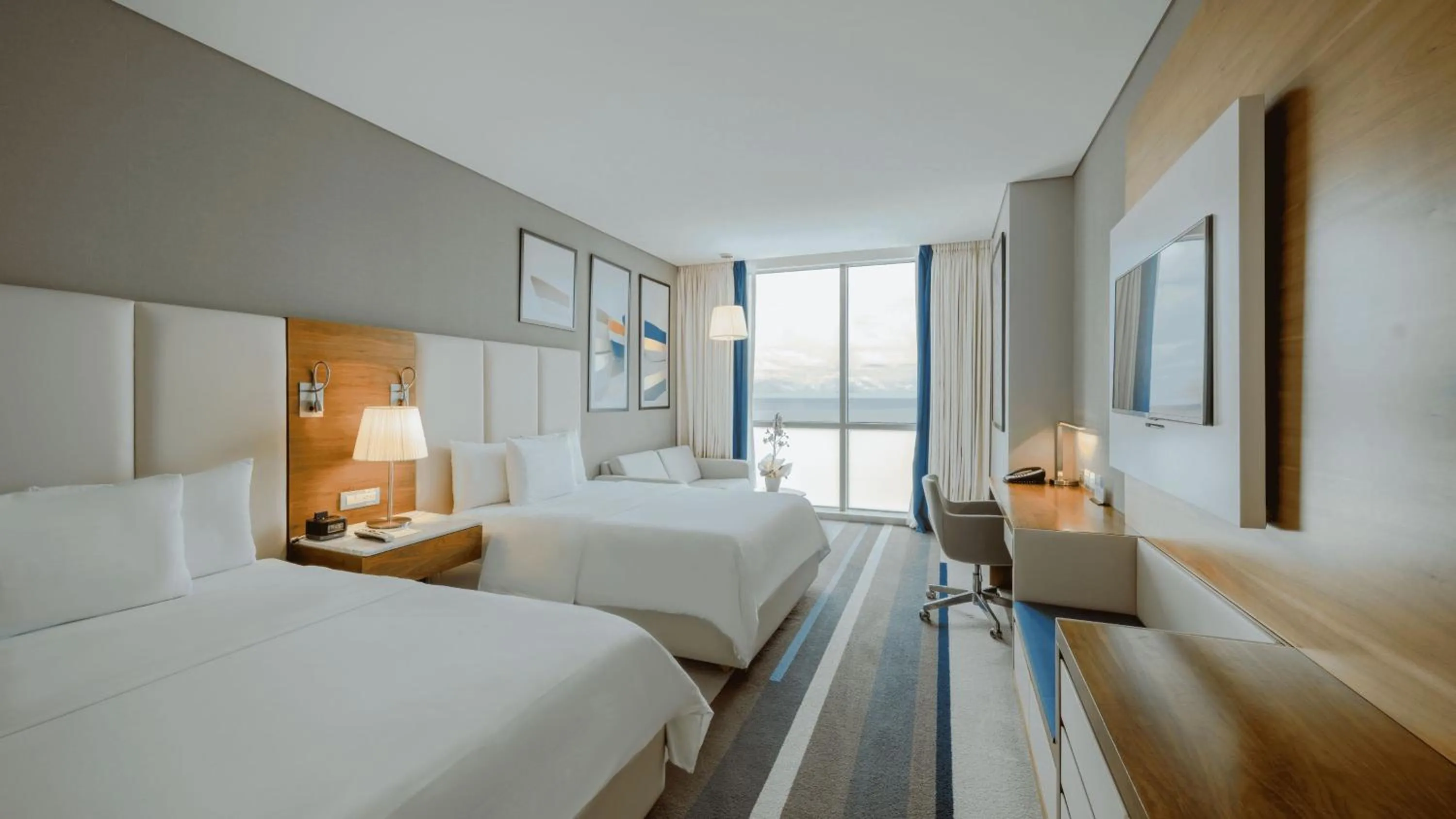 Photo of the whole room, Bed in Hotel InterContinental Cartagena by IHG