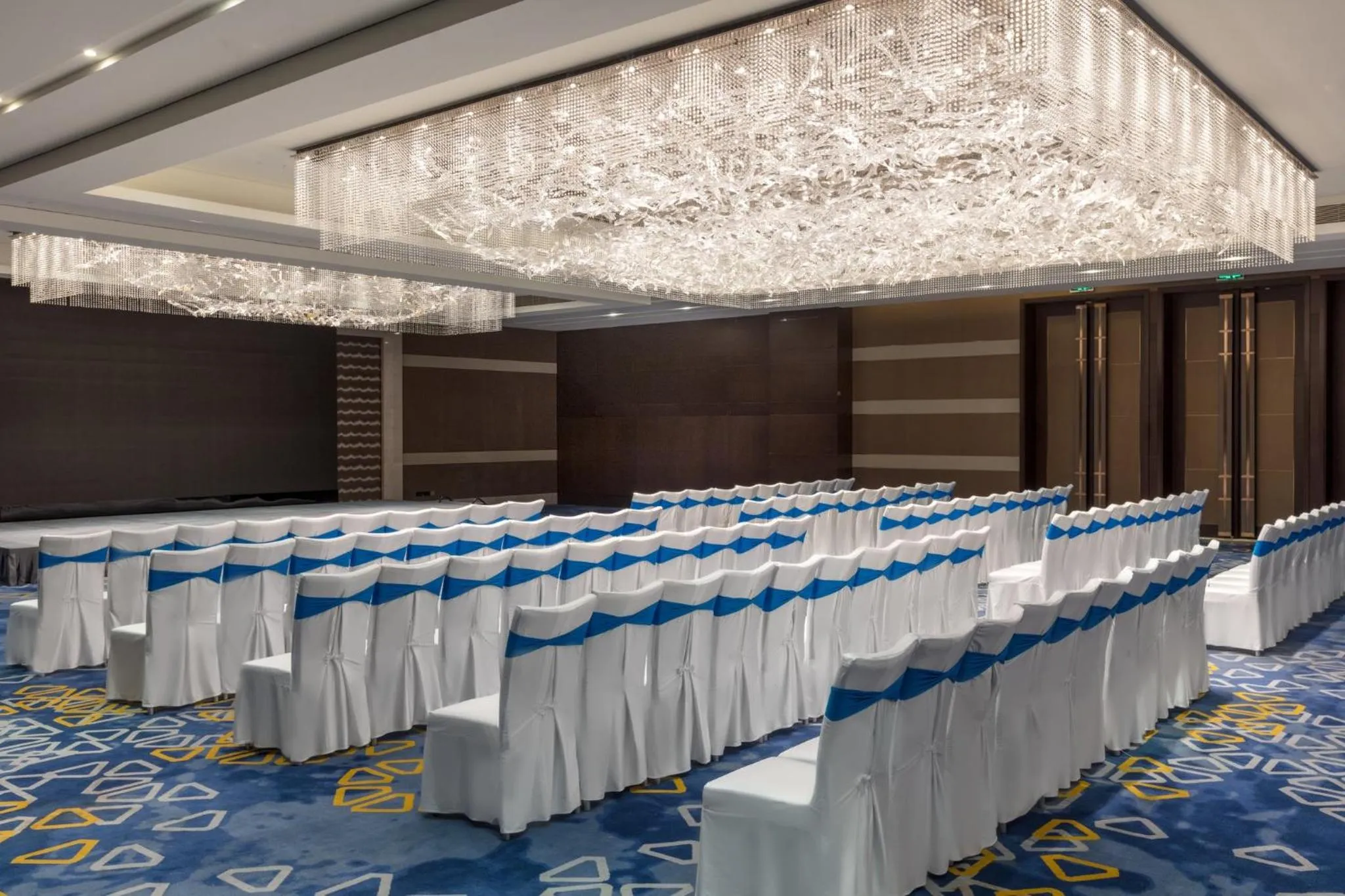 Meeting/conference room in Crowne Plaza Zhangzhou by IHG