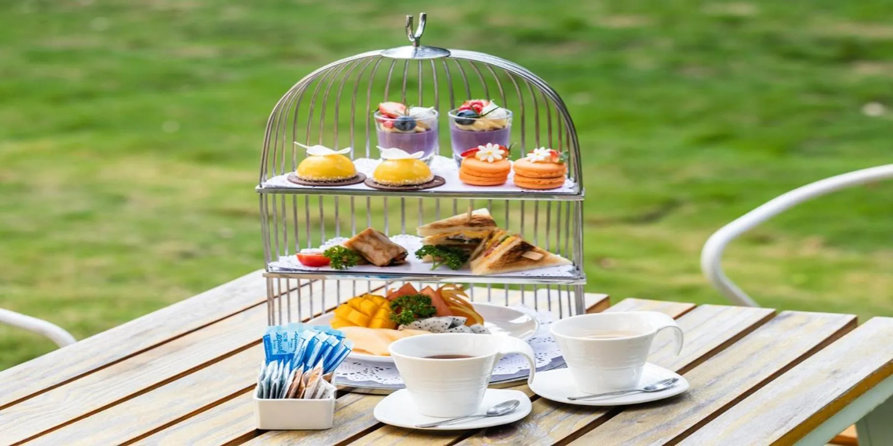 Lounge or bar in Crowne Plaza Zhangzhou by IHG