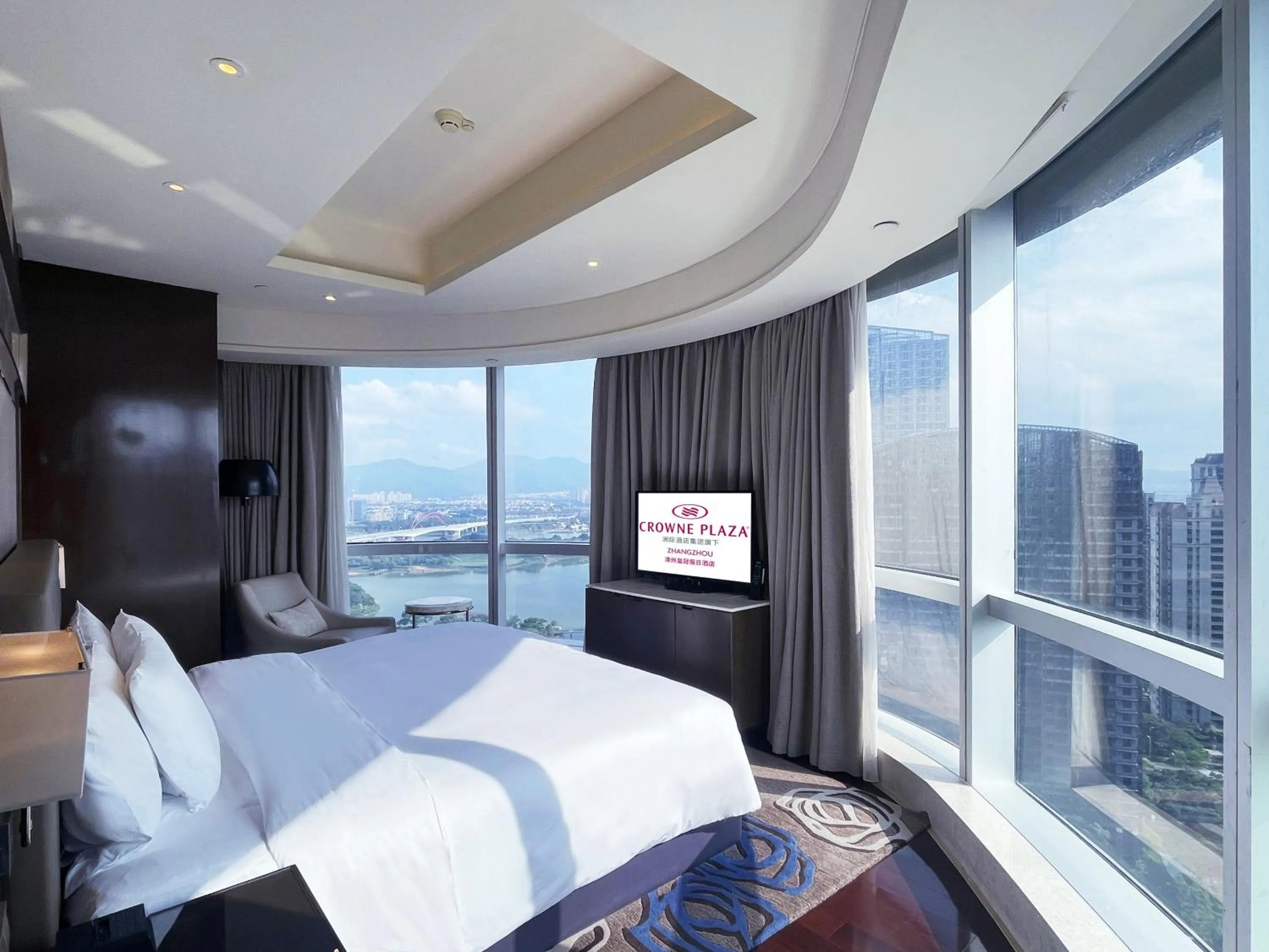 Natural landscape, Bed in Crowne Plaza Zhangzhou by IHG