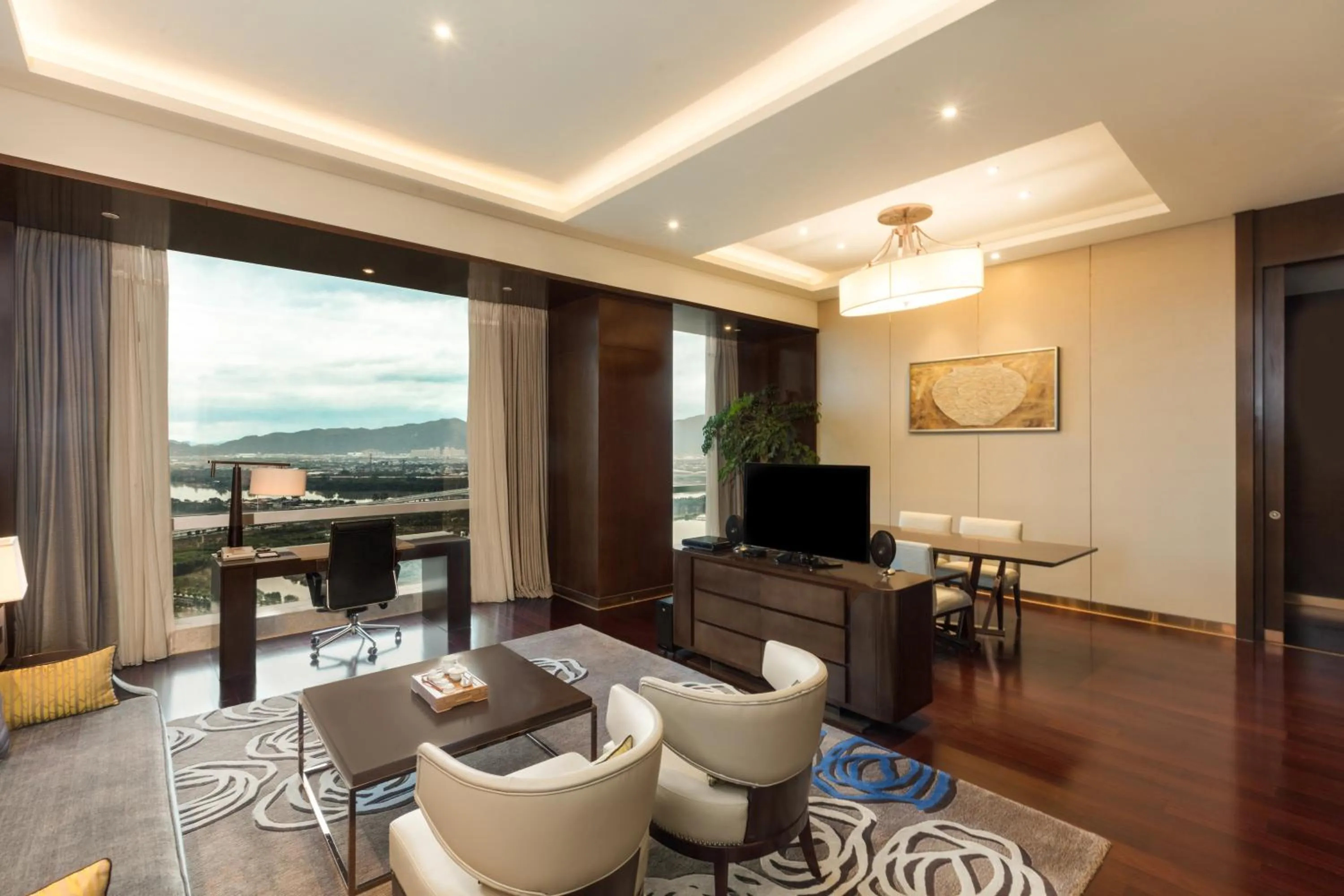 Photo of the whole room in Crowne Plaza Zhangzhou by IHG