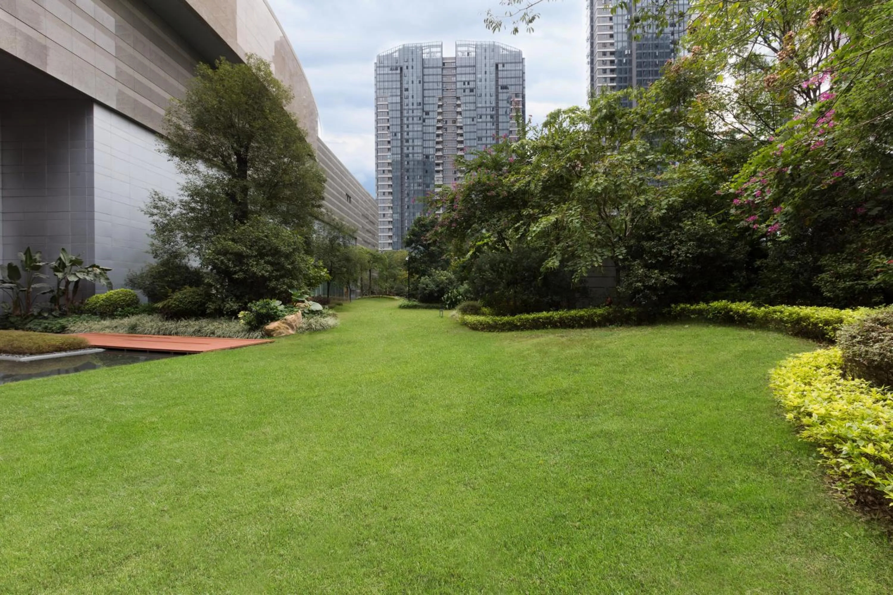 Property building in Crowne Plaza Zhangzhou by IHG