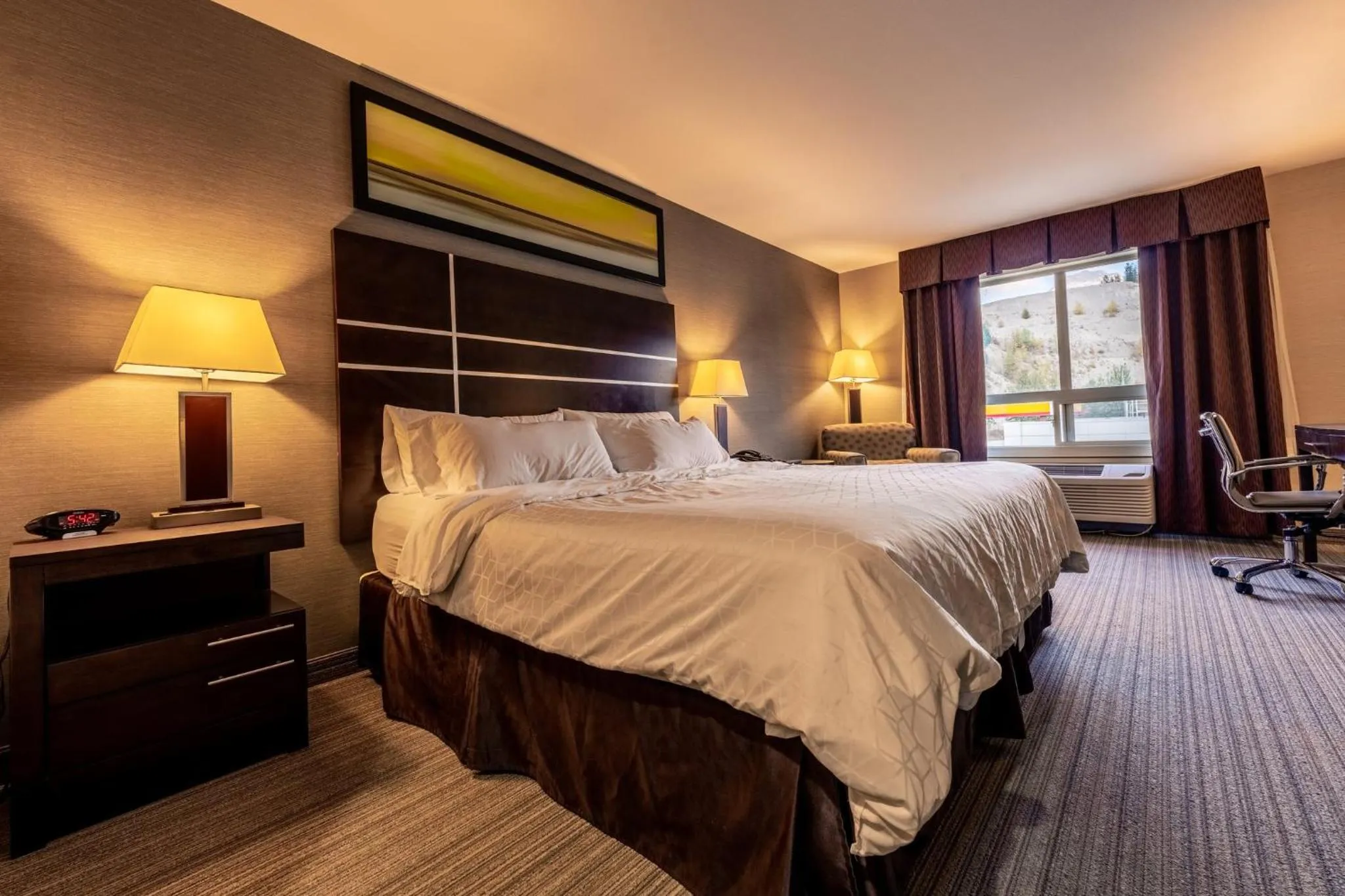 Photo of the whole room, Bed in Holiday Inn Express Golden-Kicking Horse by IHG
